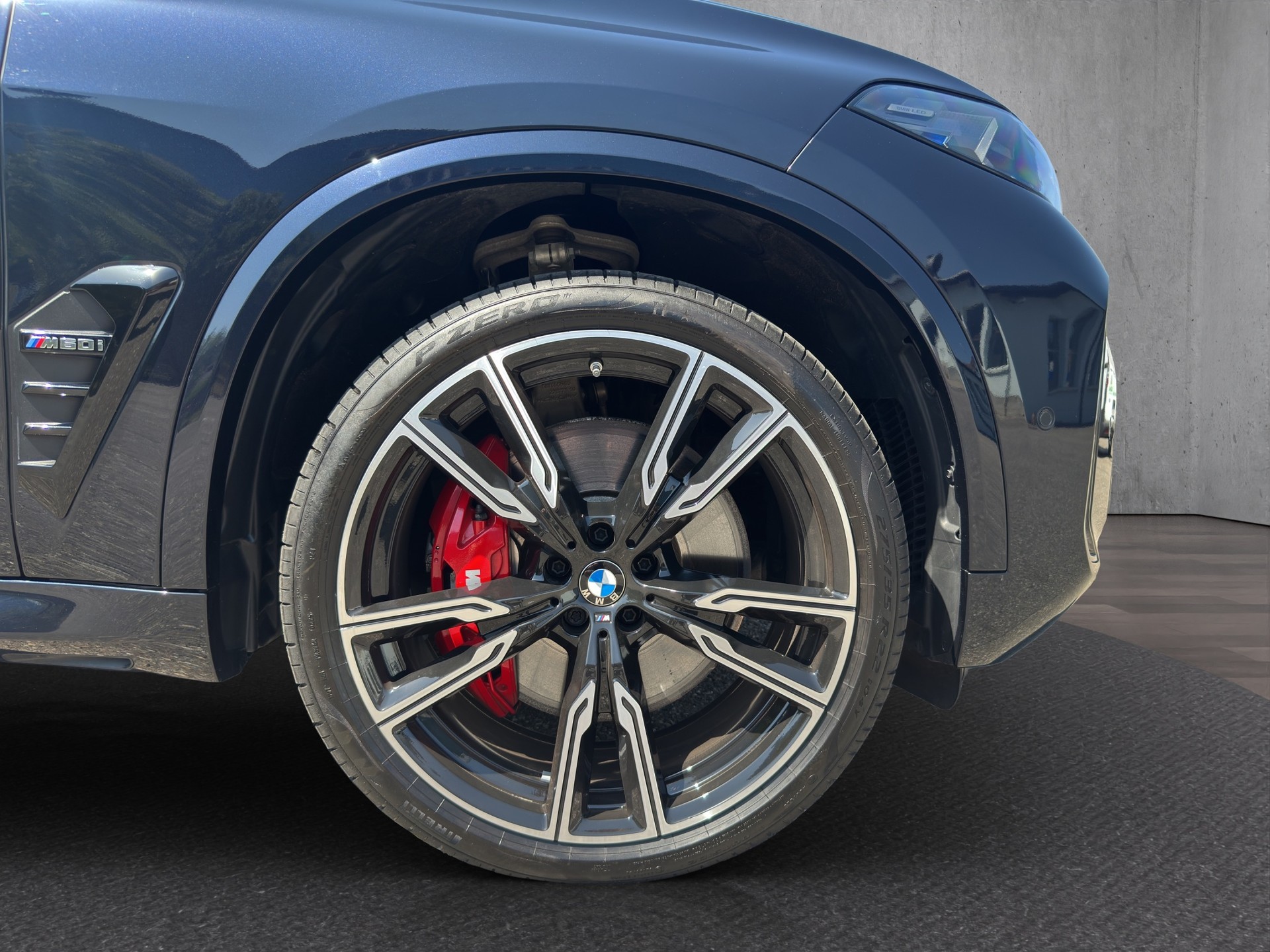 BMW X5 xDrive 48V M60i M Sport Pro Steptronic-image-18