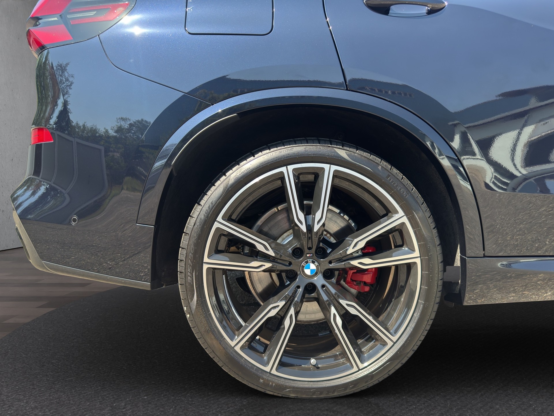BMW X5 xDrive 48V M60i M Sport Pro Steptronic-image-20