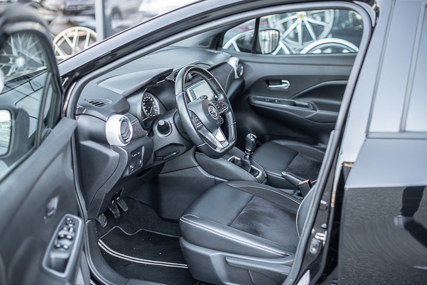 NISSAN Micra DIG-T 117 n-sport-image-9