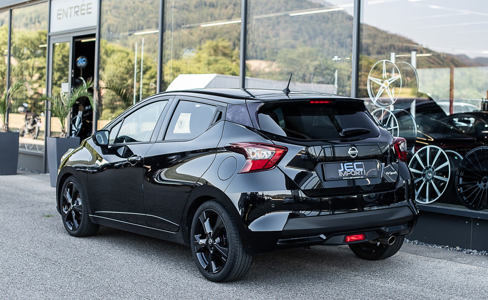 NISSAN Micra DIG-T 117 n-sport-showroom-element-3