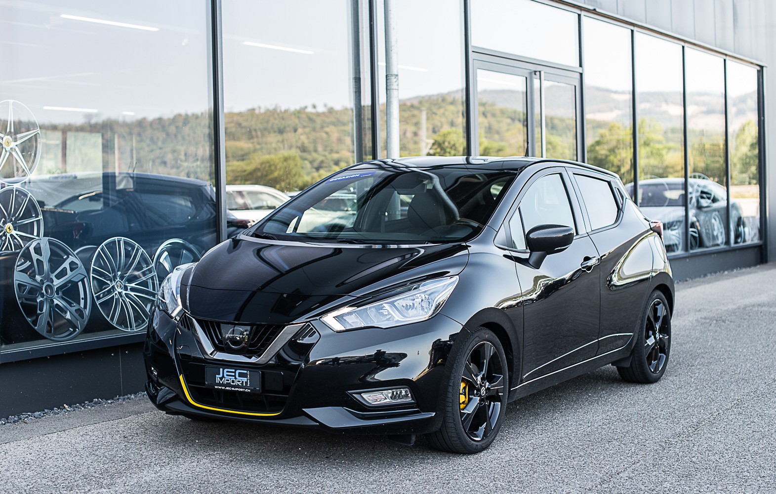 NISSAN Micra DIG-T 117 n-sport-showroom-element-1