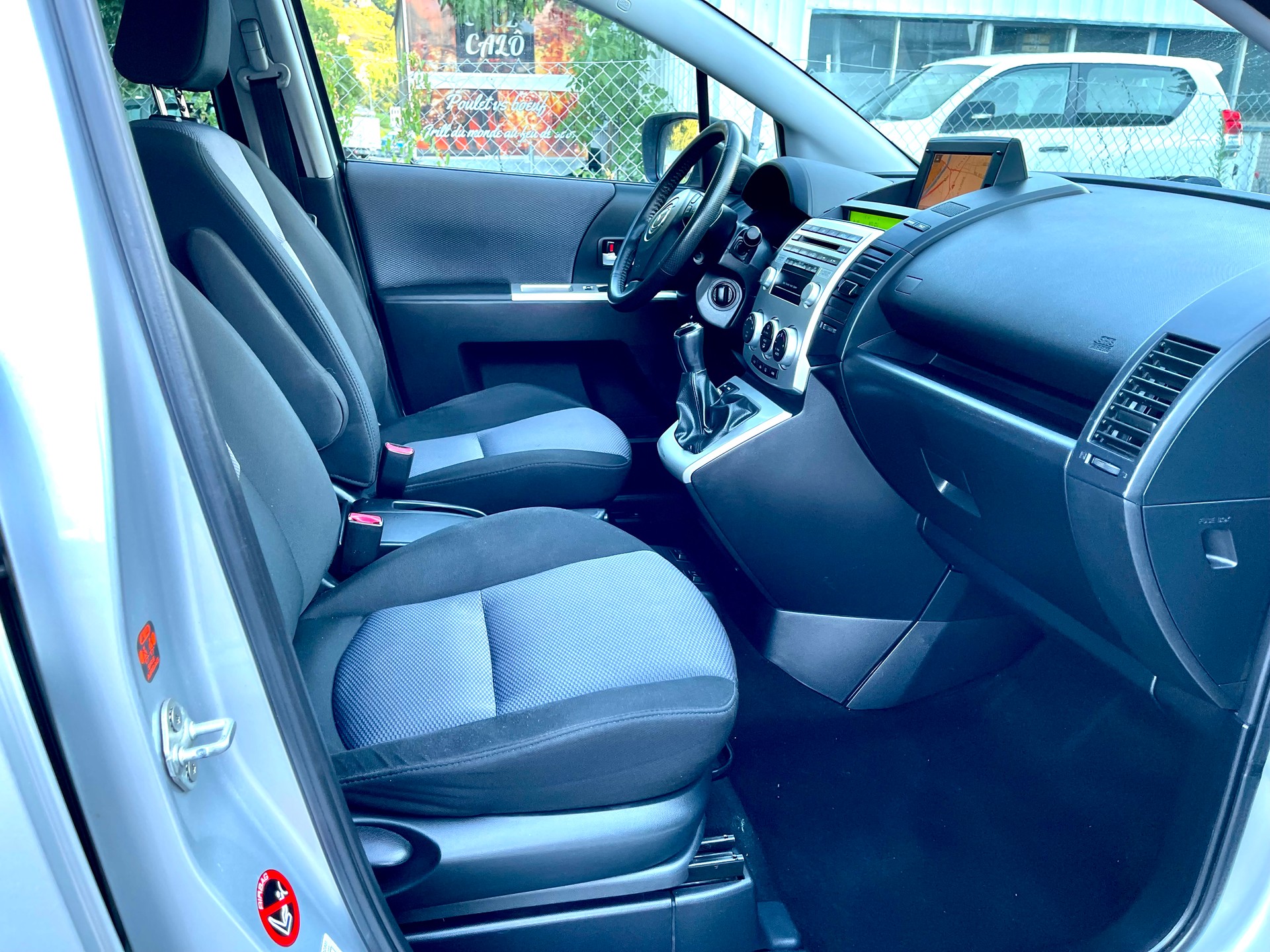 MAZDA 5 2.0d 16V Exclusive-showroom-element-2