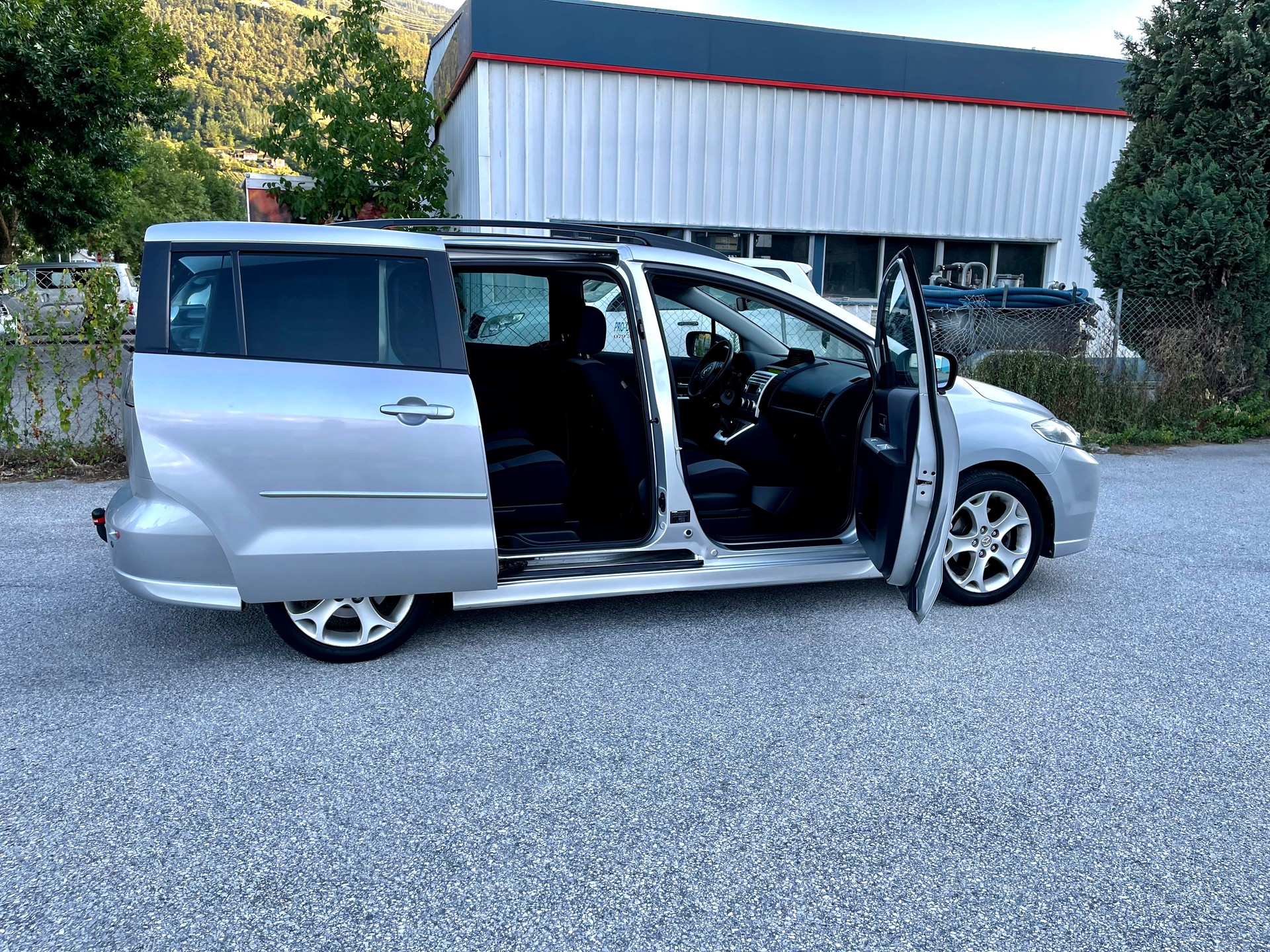 MAZDA 5 2.0d 16V Exclusive-image-7