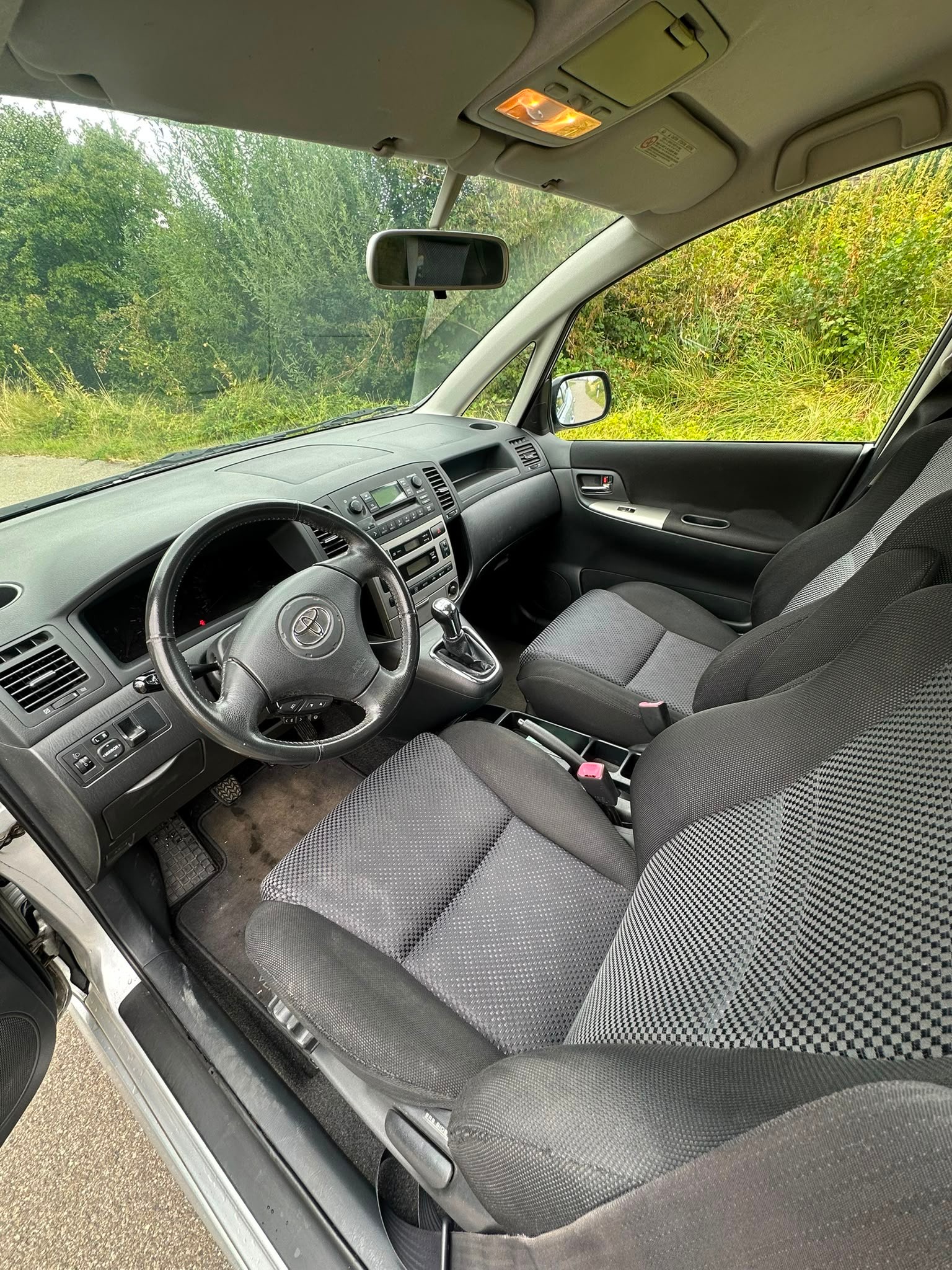 TOYOTA Corolla Verso 1.8 Linea Terra-image-11