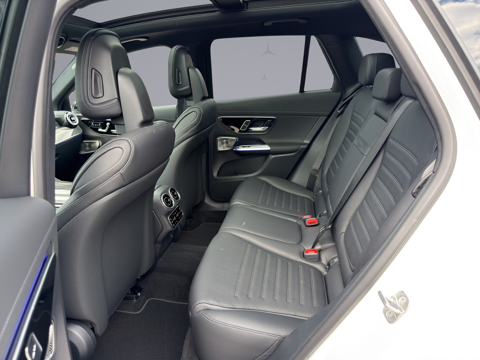 MERCEDES-BENZ GLC 53 AMG 4matic+-image-9