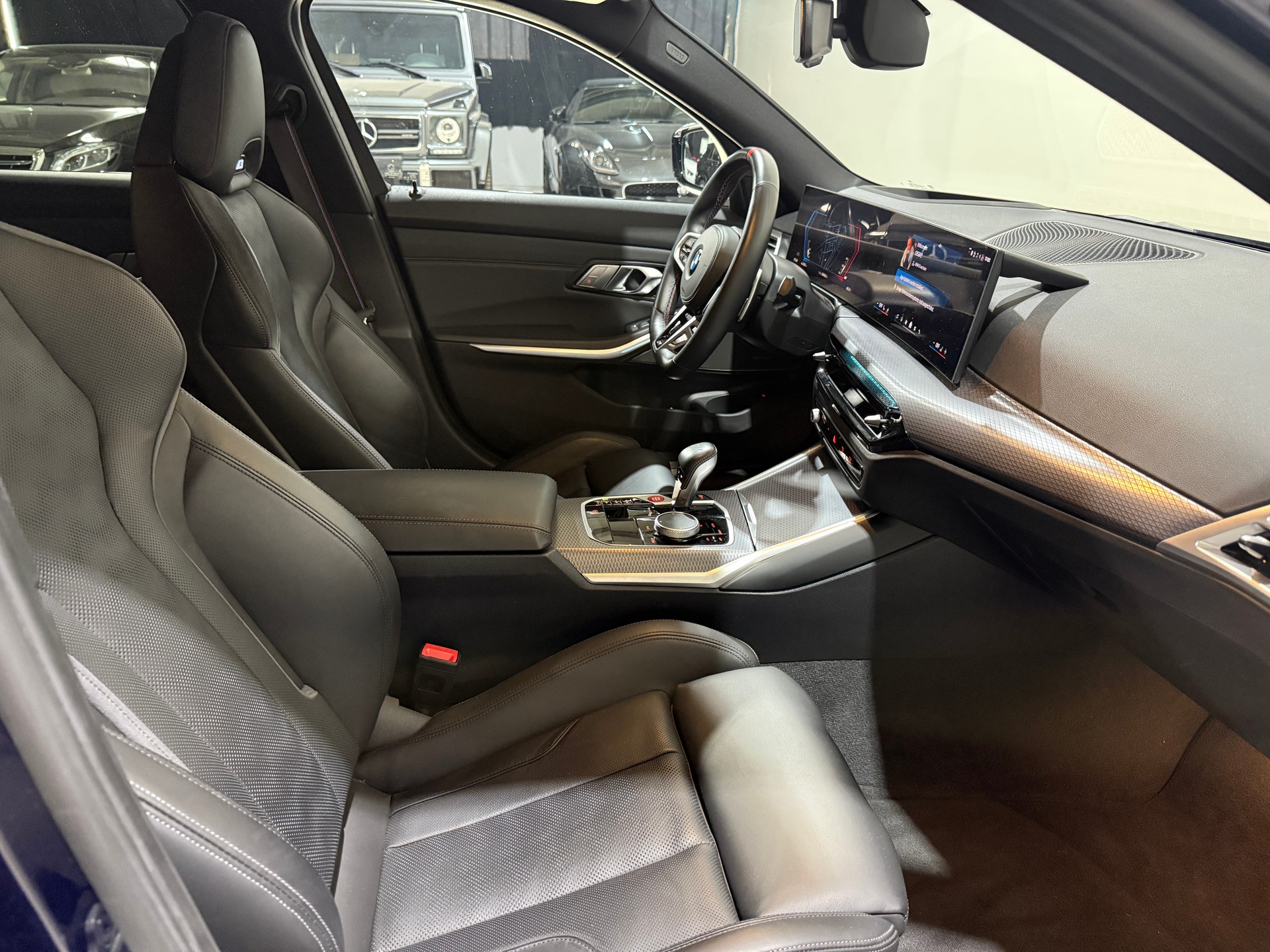 BMW M3 Touring xDrive Competition M-image-14