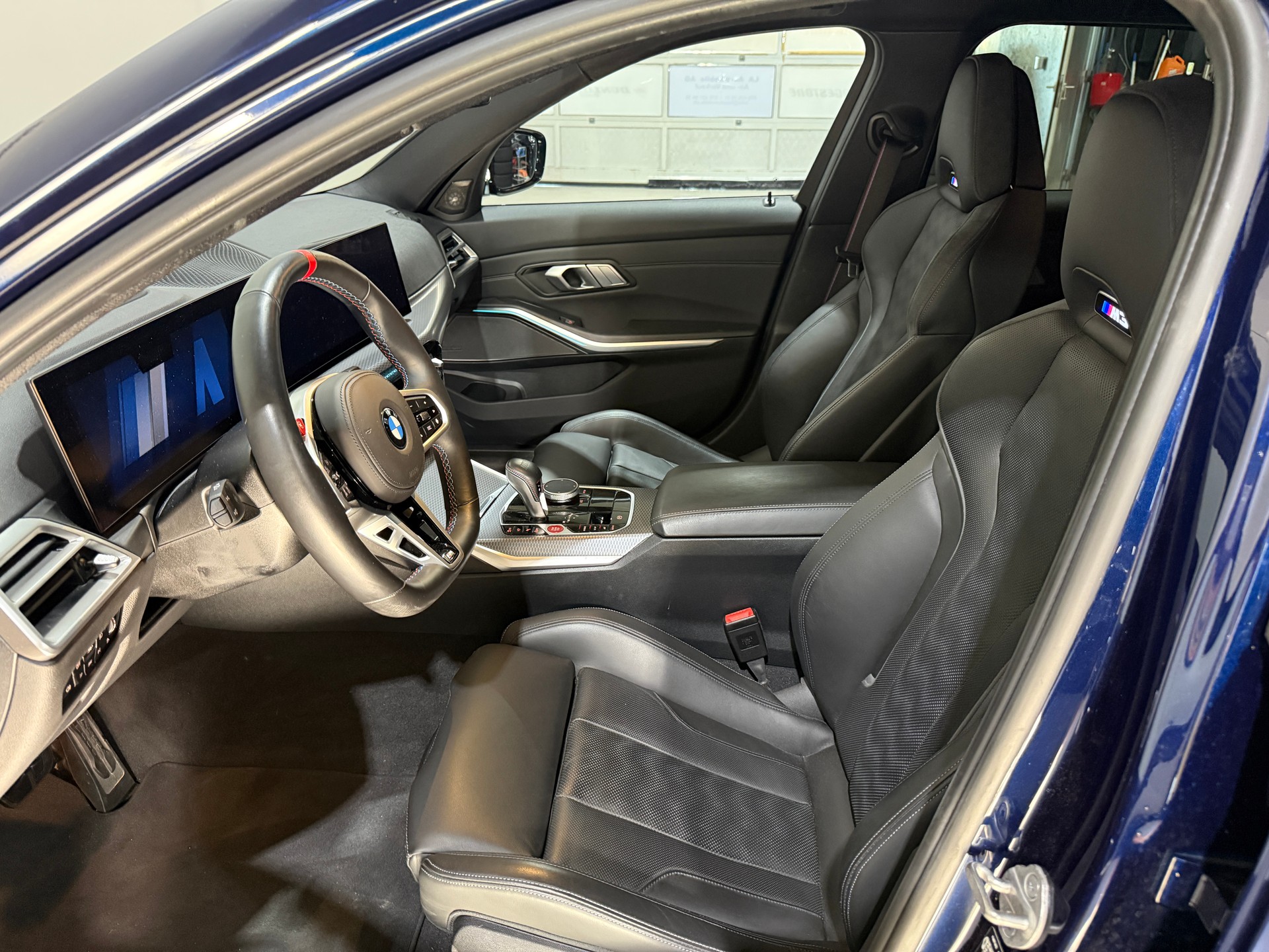 BMW M3 Touring xDrive Competition M-image-12
