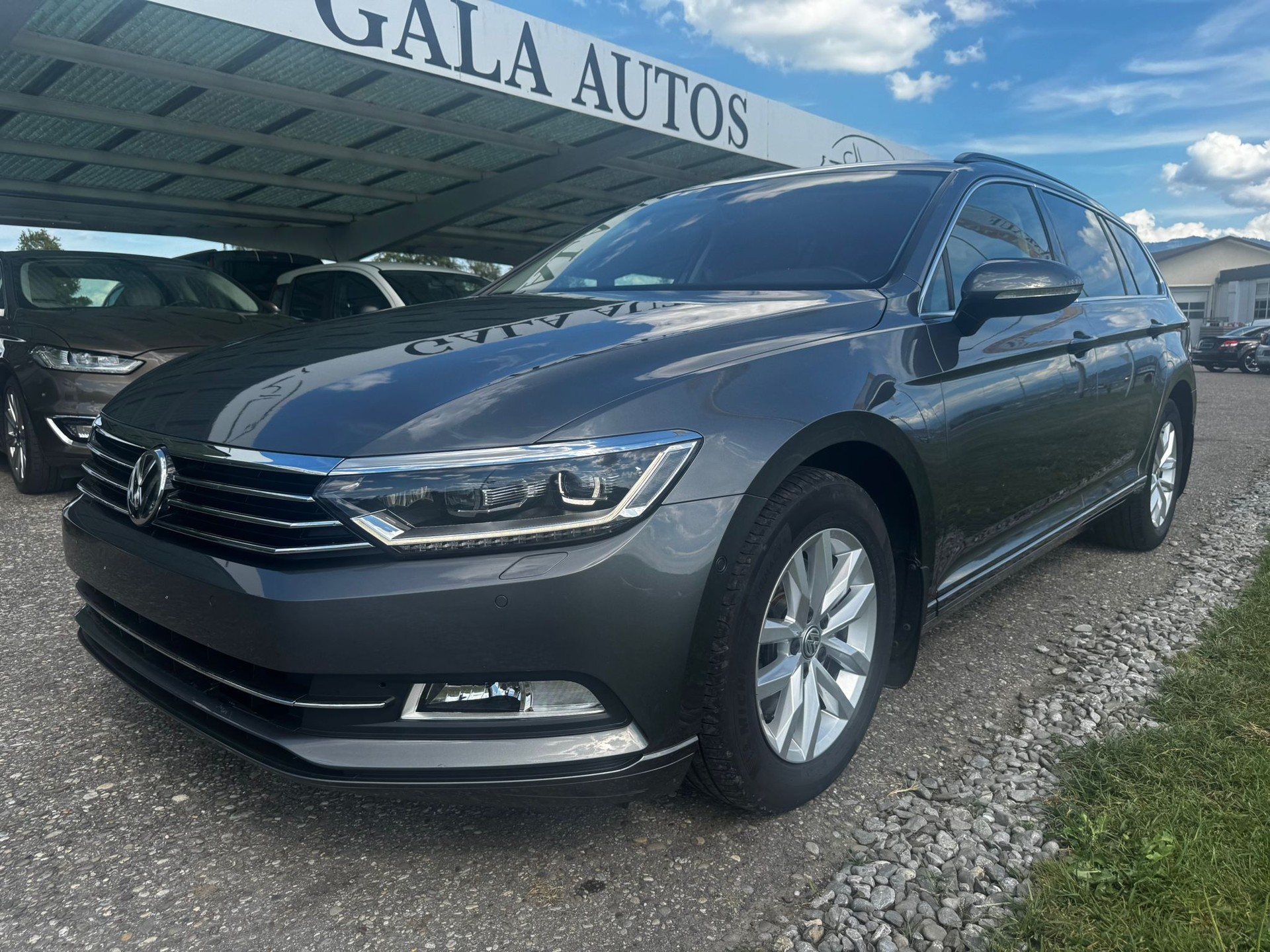 VW Passat Variant 2.0 TDI BMT Comfortline DSG-image-0