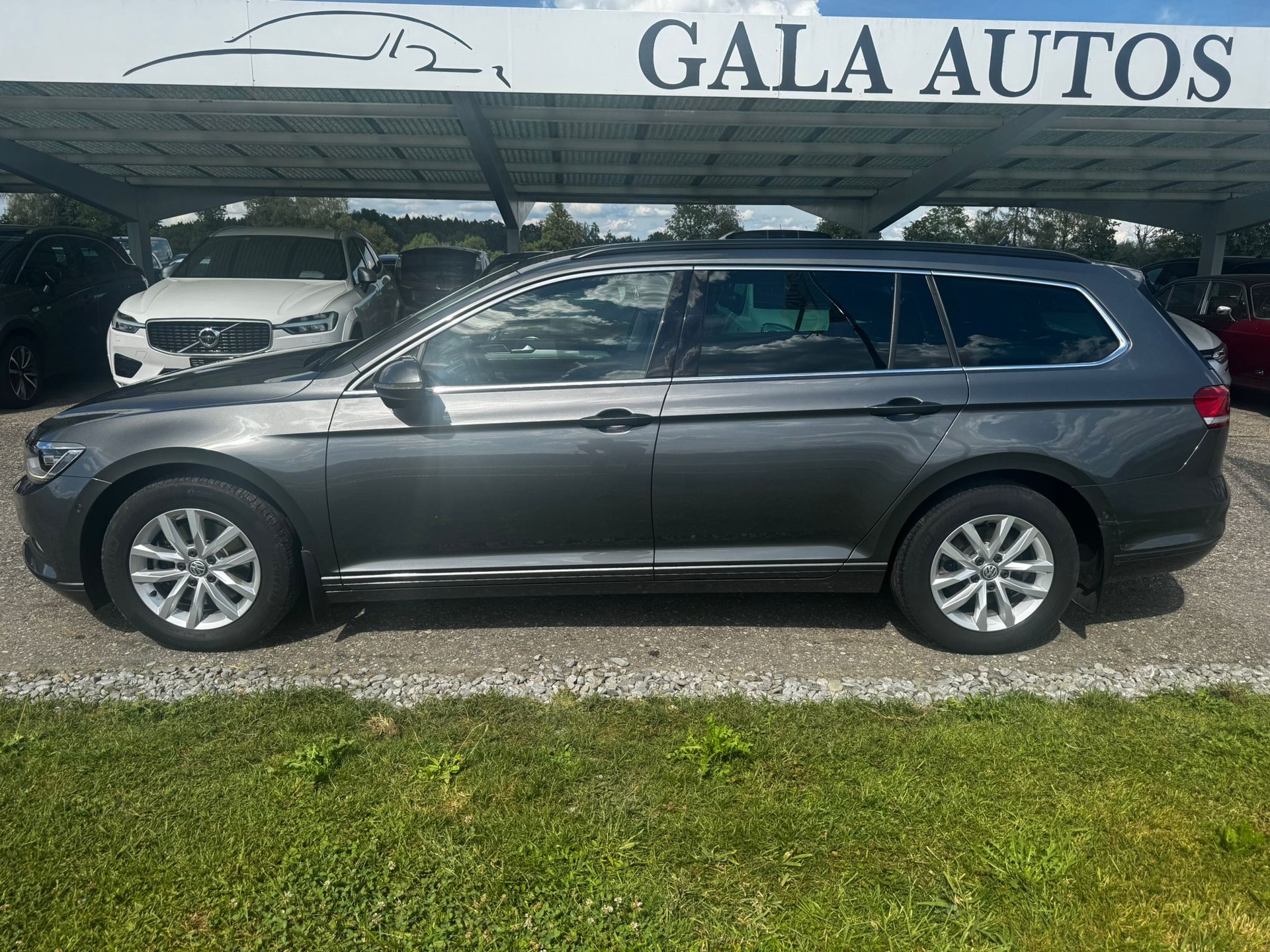 VW Passat Variant 2.0 TDI BMT Comfortline DSG-image-6