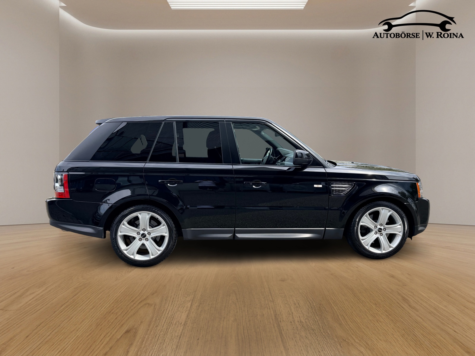 LAND ROVER Range Rover Sport 3.0 TDV6 HSE Automatic-showroom-element-1