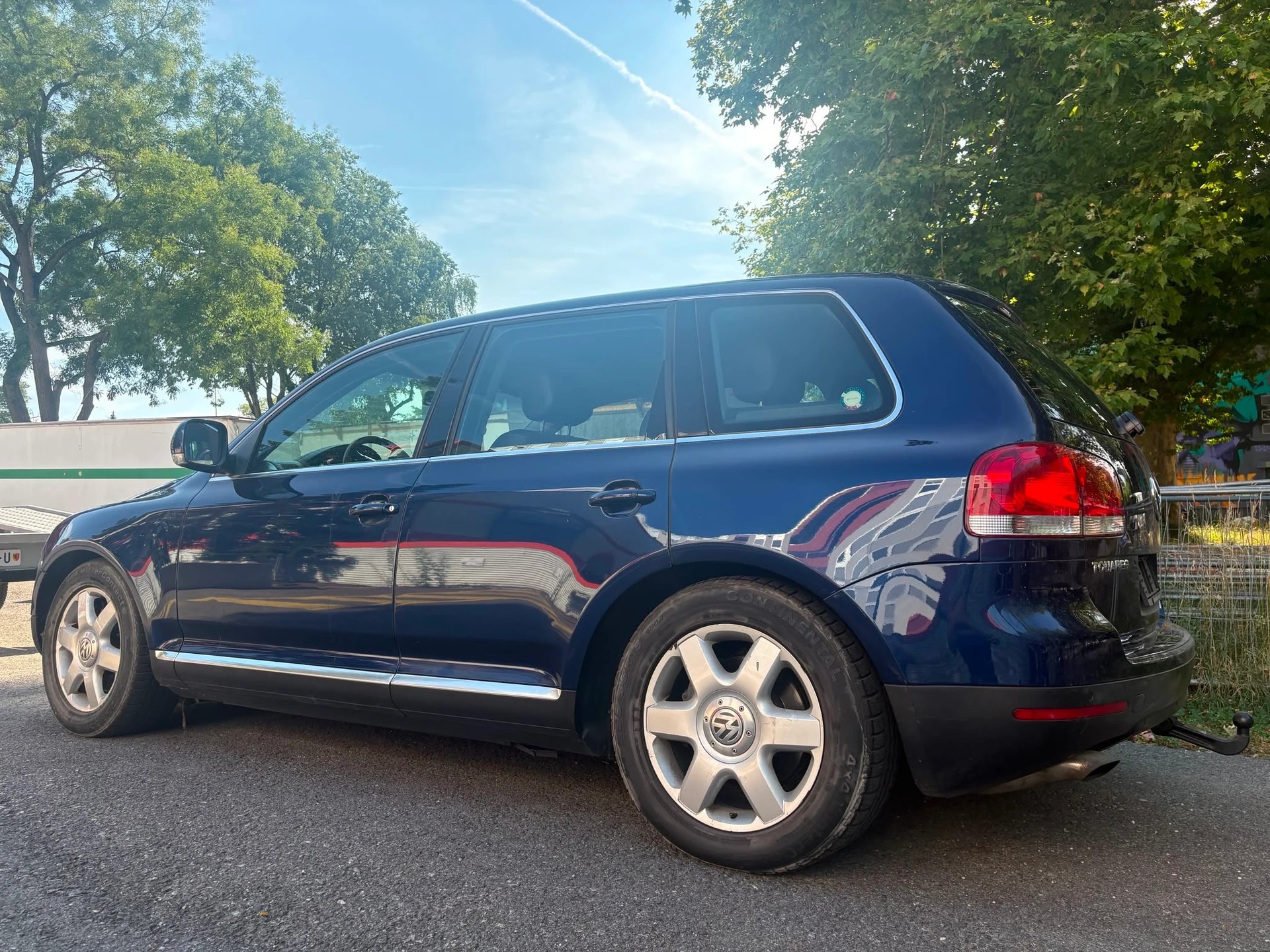 VW Touareg 5.0 TDI V10 Automatic-image-2