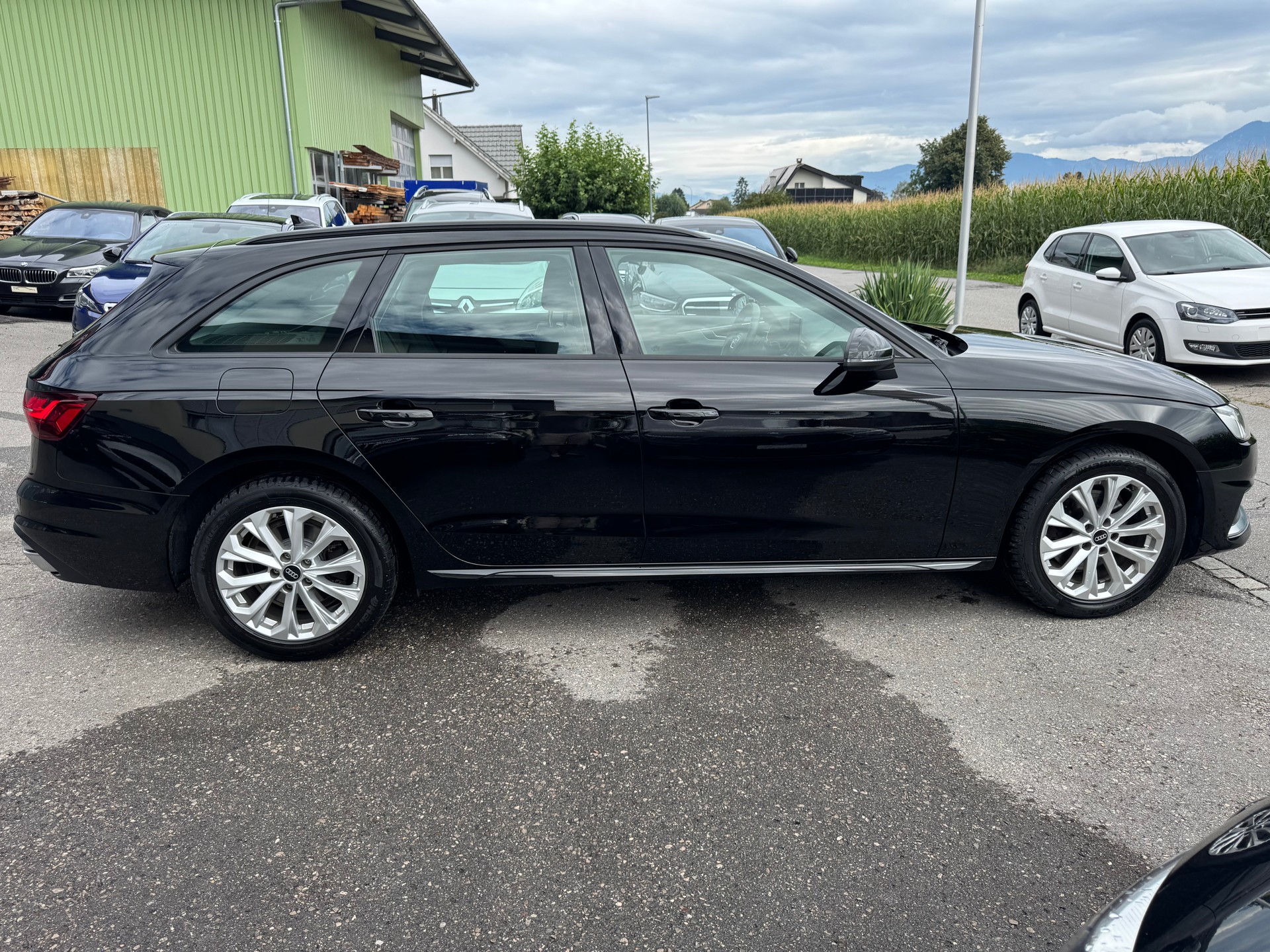 AUDI A4 Avant 40 g-tron advanced S-tronic-image-9