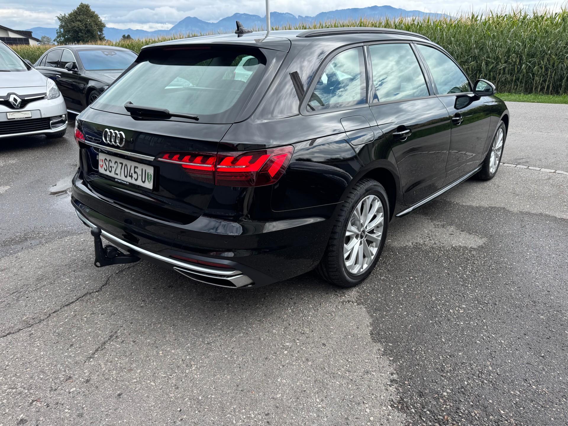 AUDI A4 Avant 40 g-tron advanced S-tronic-image-8