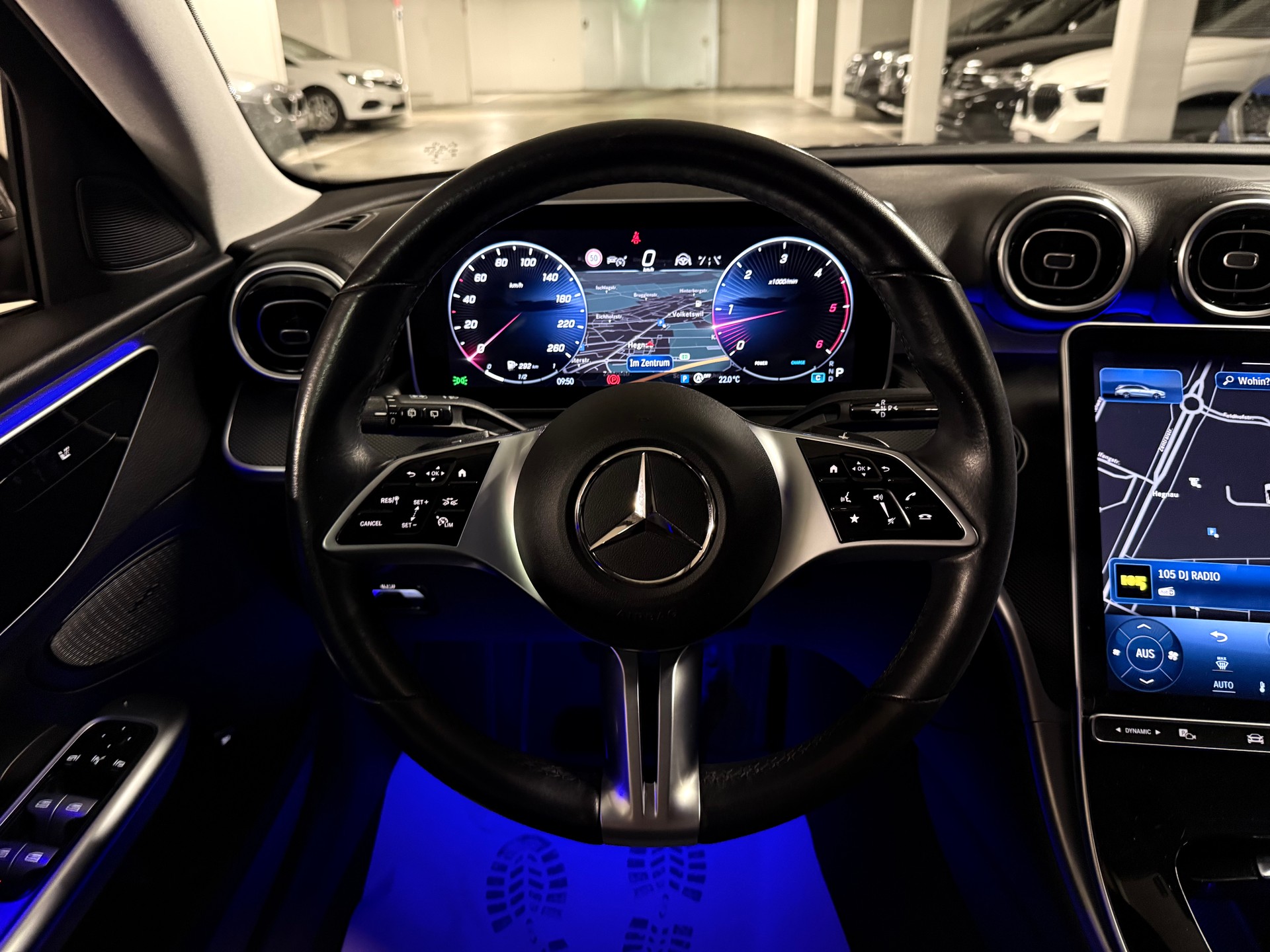 MERCEDES-BENZ C 220 d T 4Matic Swiss Star-image-12