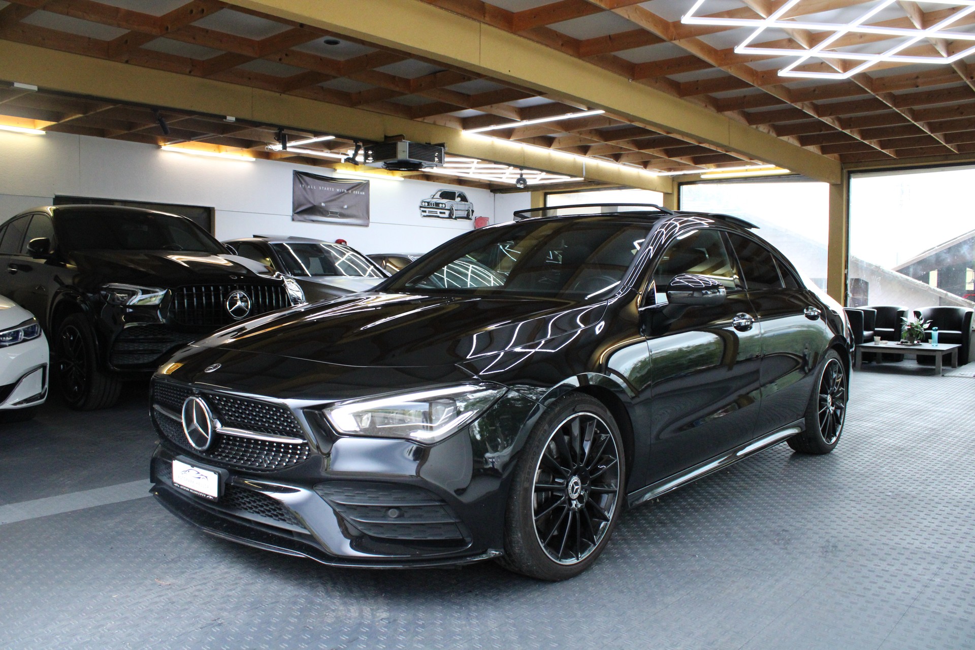 MERCEDES-BENZ CLA 250 4Matic AMG Line 7G-DCT-image-0