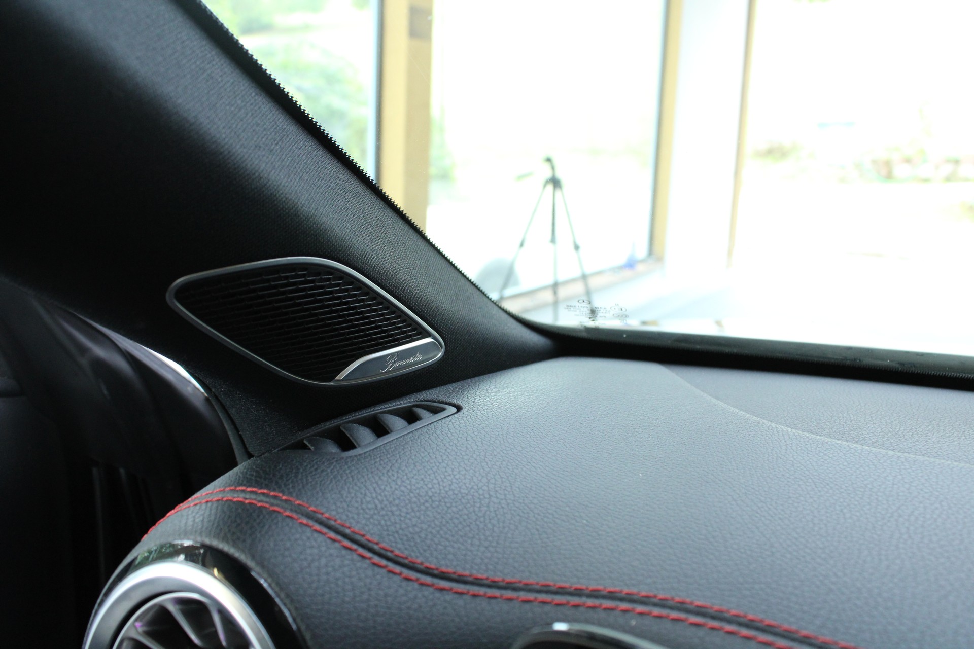 MERCEDES-BENZ CLA 250 4Matic AMG Line 7G-DCT-image-11