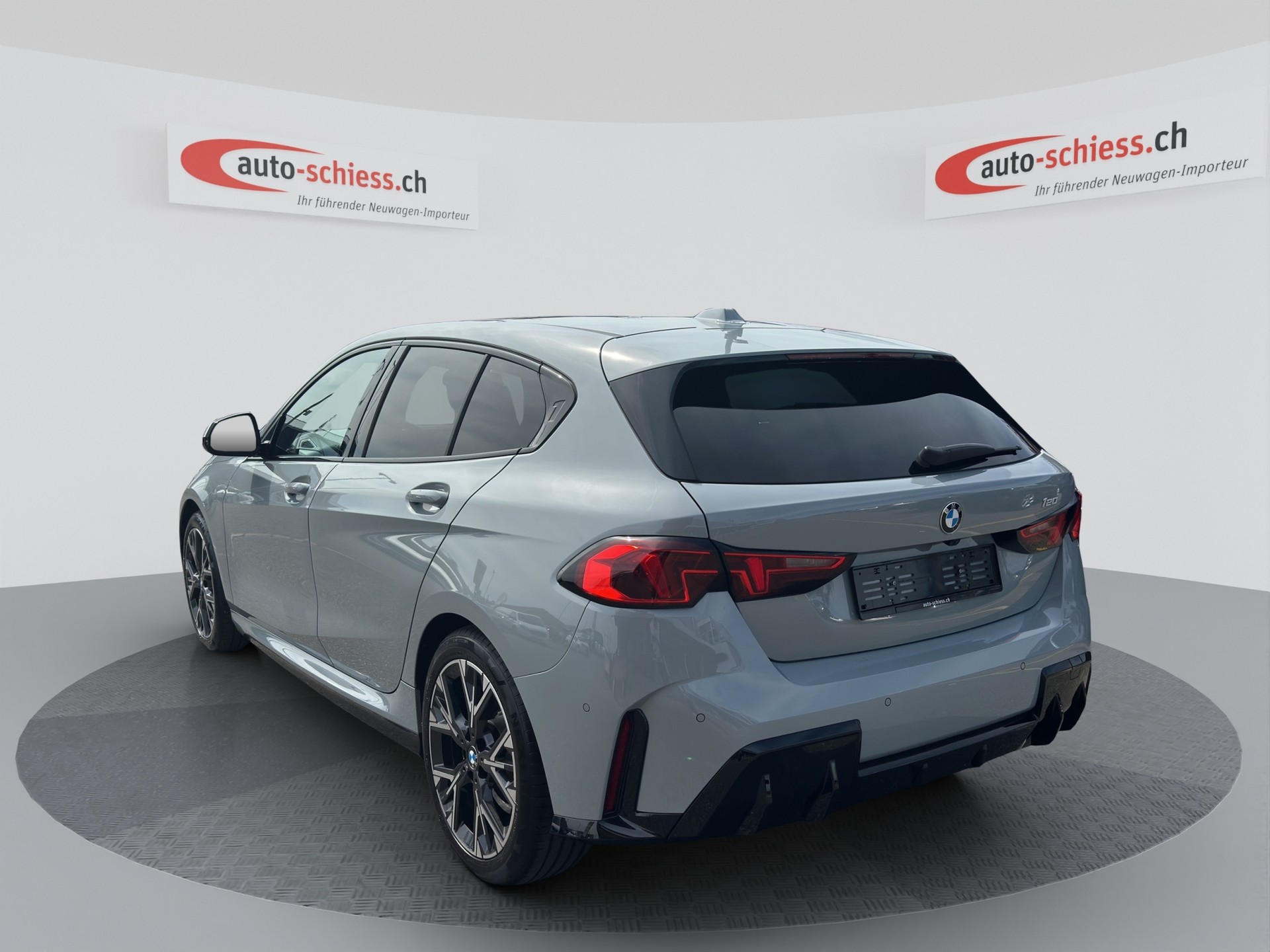 BMW 120 M Sport Steptronic-image-9