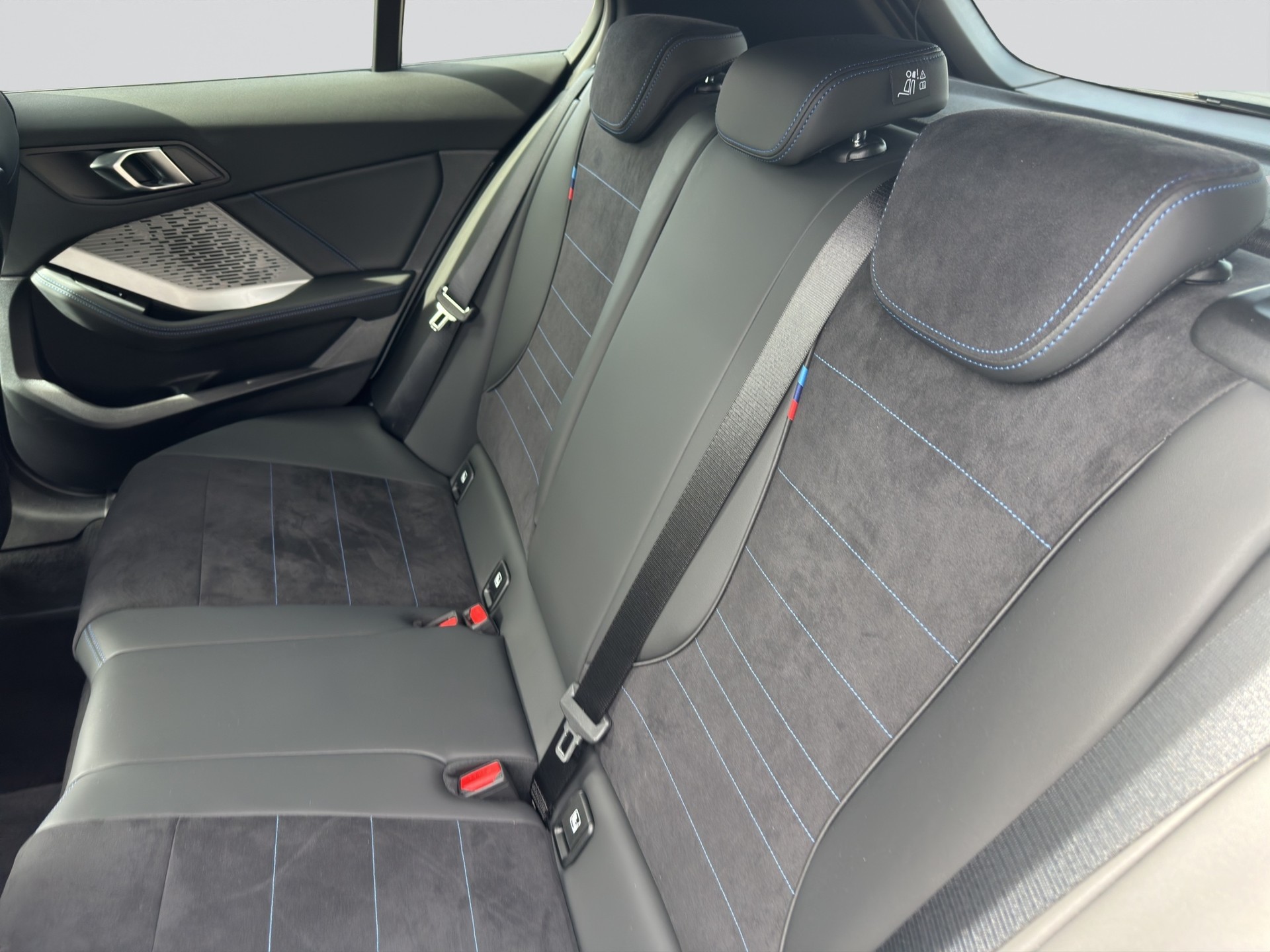 BMW 120 M Sport Steptronic-image-15