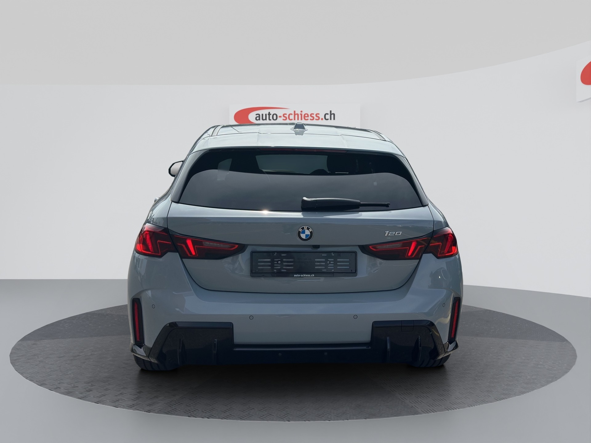 BMW 120 M Sport Steptronic-image-11
