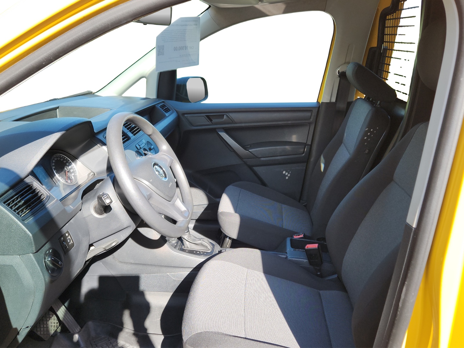 VW Caddy 2.0TDI 4Motion BlueMotion Technology DSG-image-6