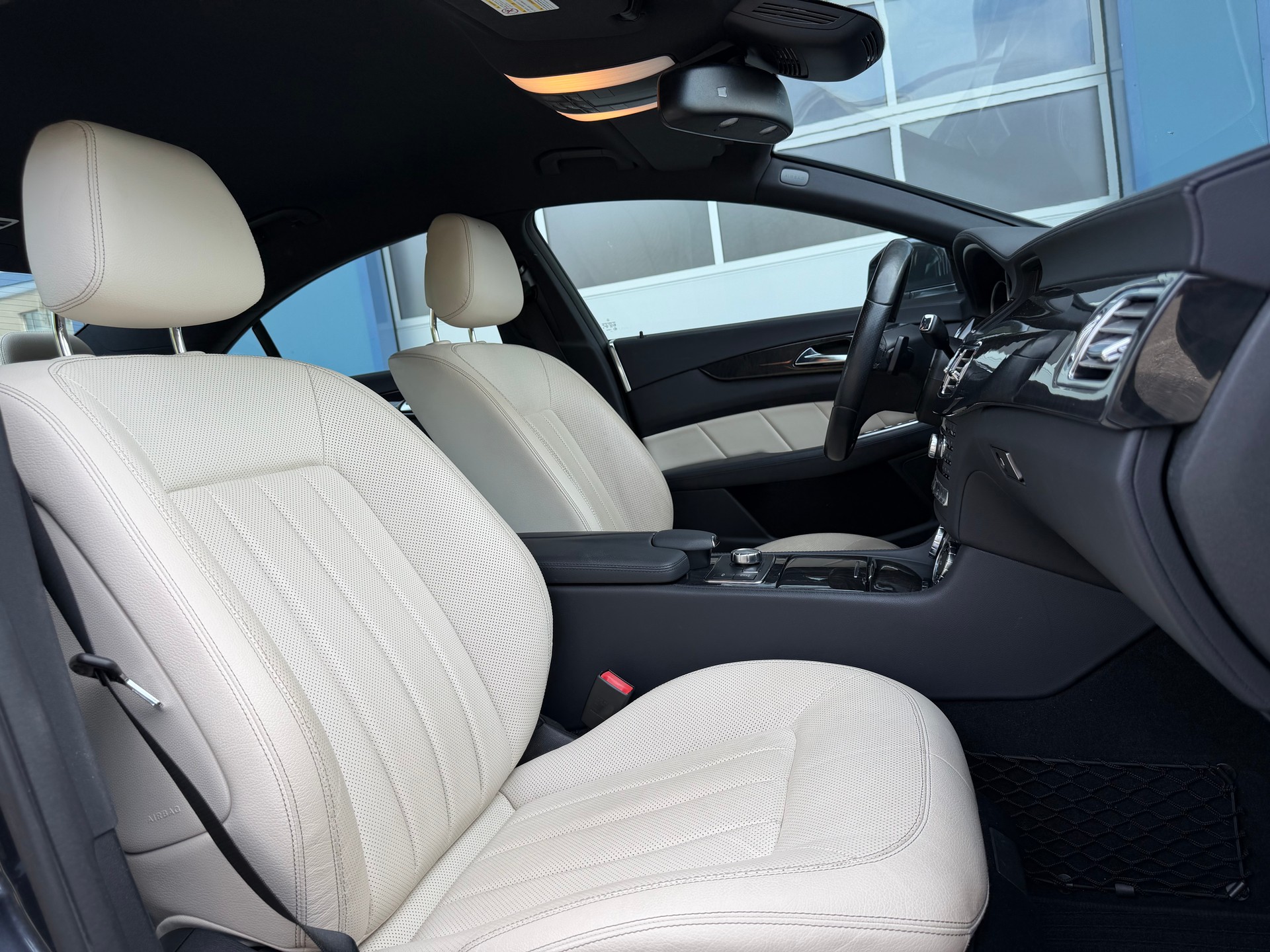 MERCEDES-BENZ CLS 350 CDI 4Matic 7G-Tronic-image-7