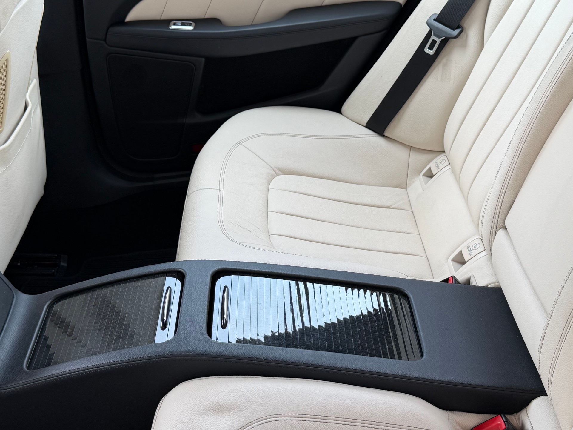 MERCEDES-BENZ CLS 350 CDI 4Matic 7G-Tronic-image-15