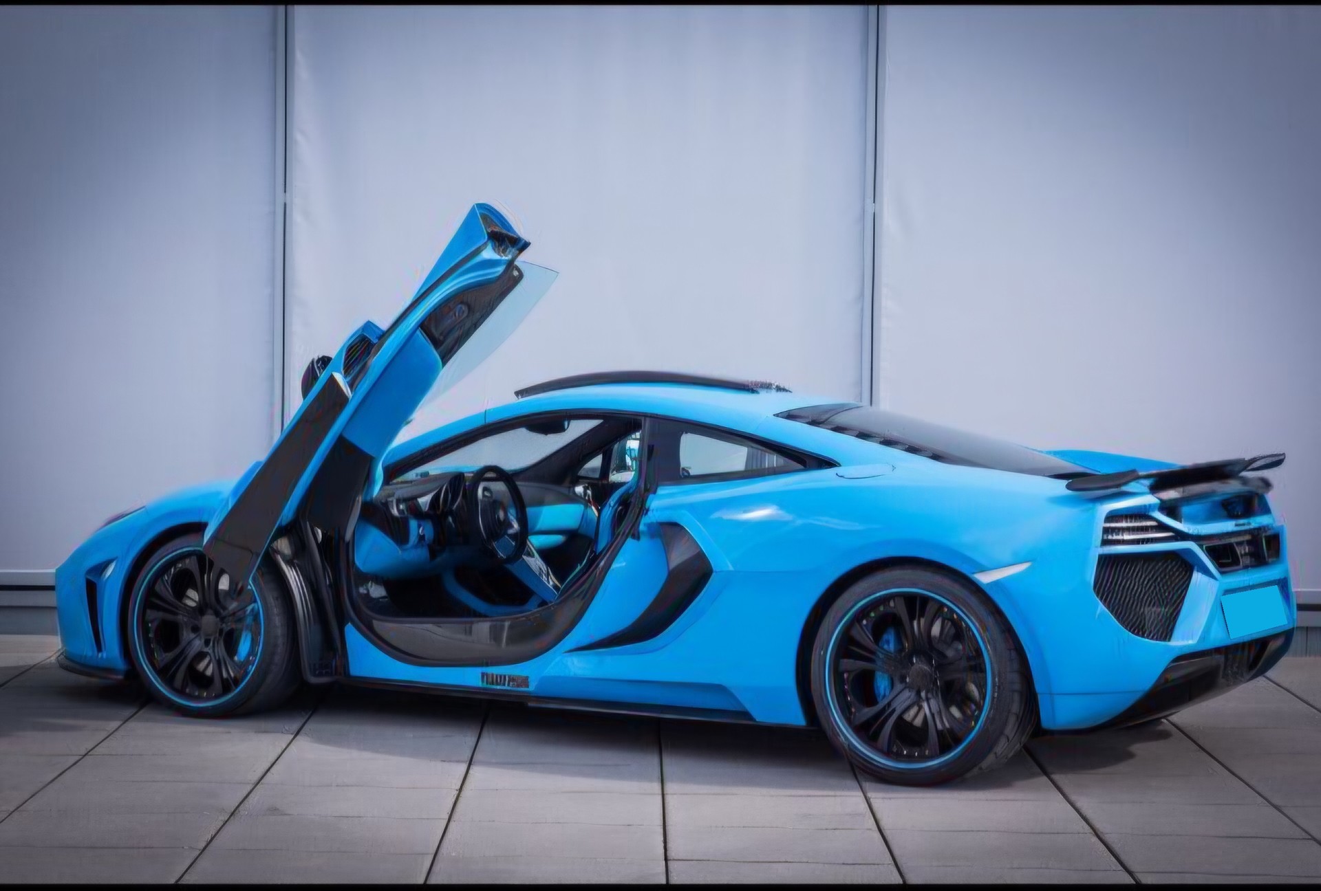 McLAREN MP4-12C đ„FAB Design WIDE-BODYđ„ CoupĂ© 3.8 V8 SSGđ„Sammlerzustandđ„-image-21