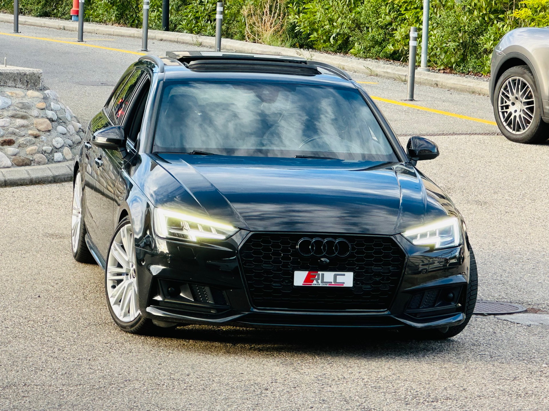 AUDI S4 Avant 3.0 TFSI quattro tiptronic-image-3