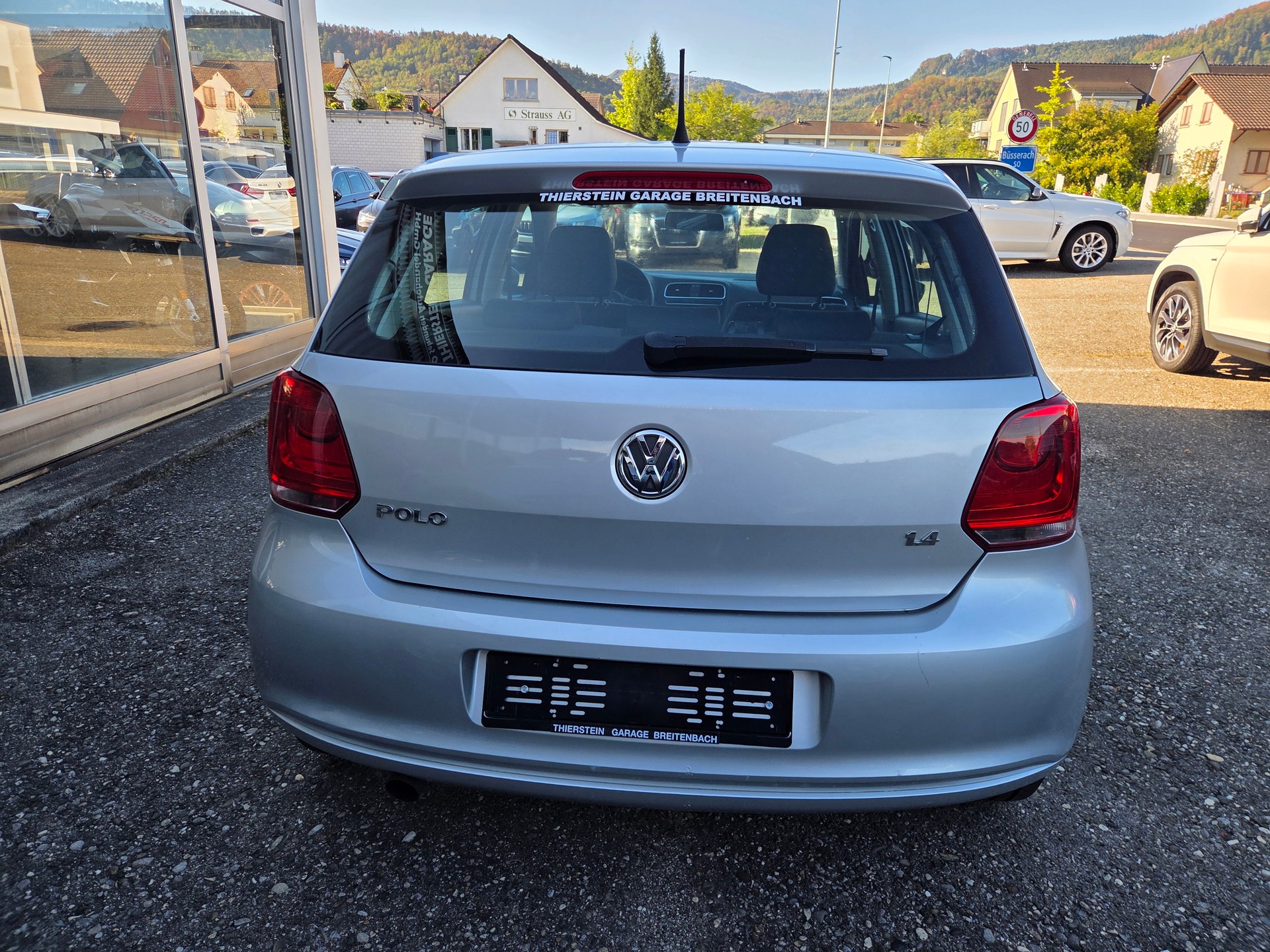 VW Polo 1.4 16V Trendline-image-6