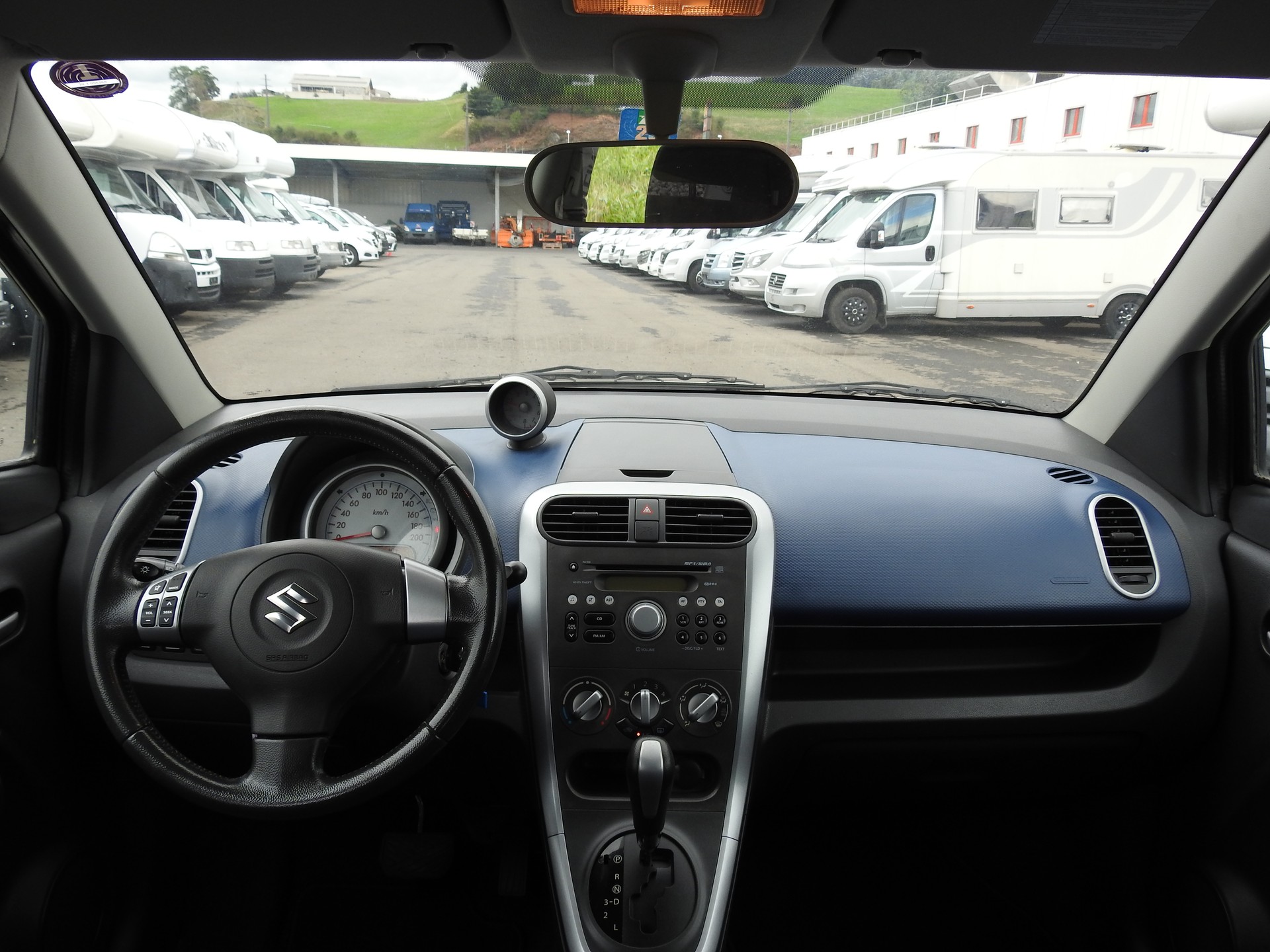 SUZUKI Splash 1.2i 16V GL Automatic-image-14