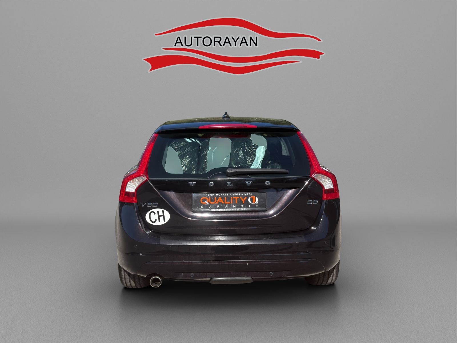VOLVO V60 Momentum-image-2