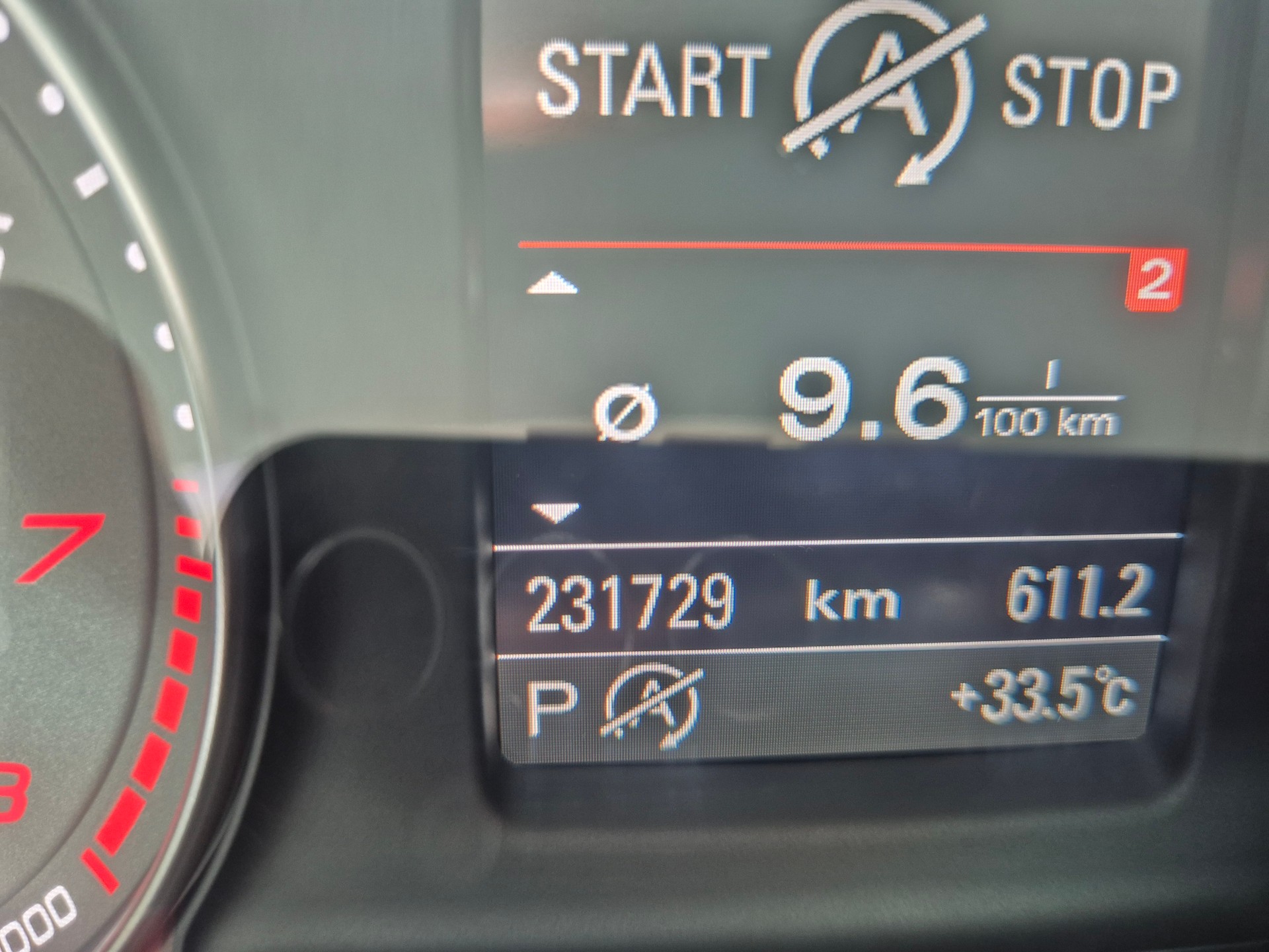AUDI RS Q3 2.5 TFSI quattro S-tronic-image-13