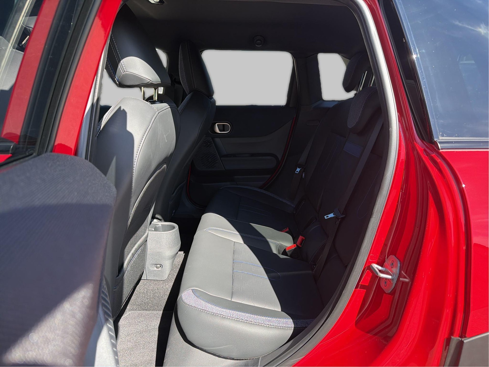 MINI Cooper 5 door C-image-16