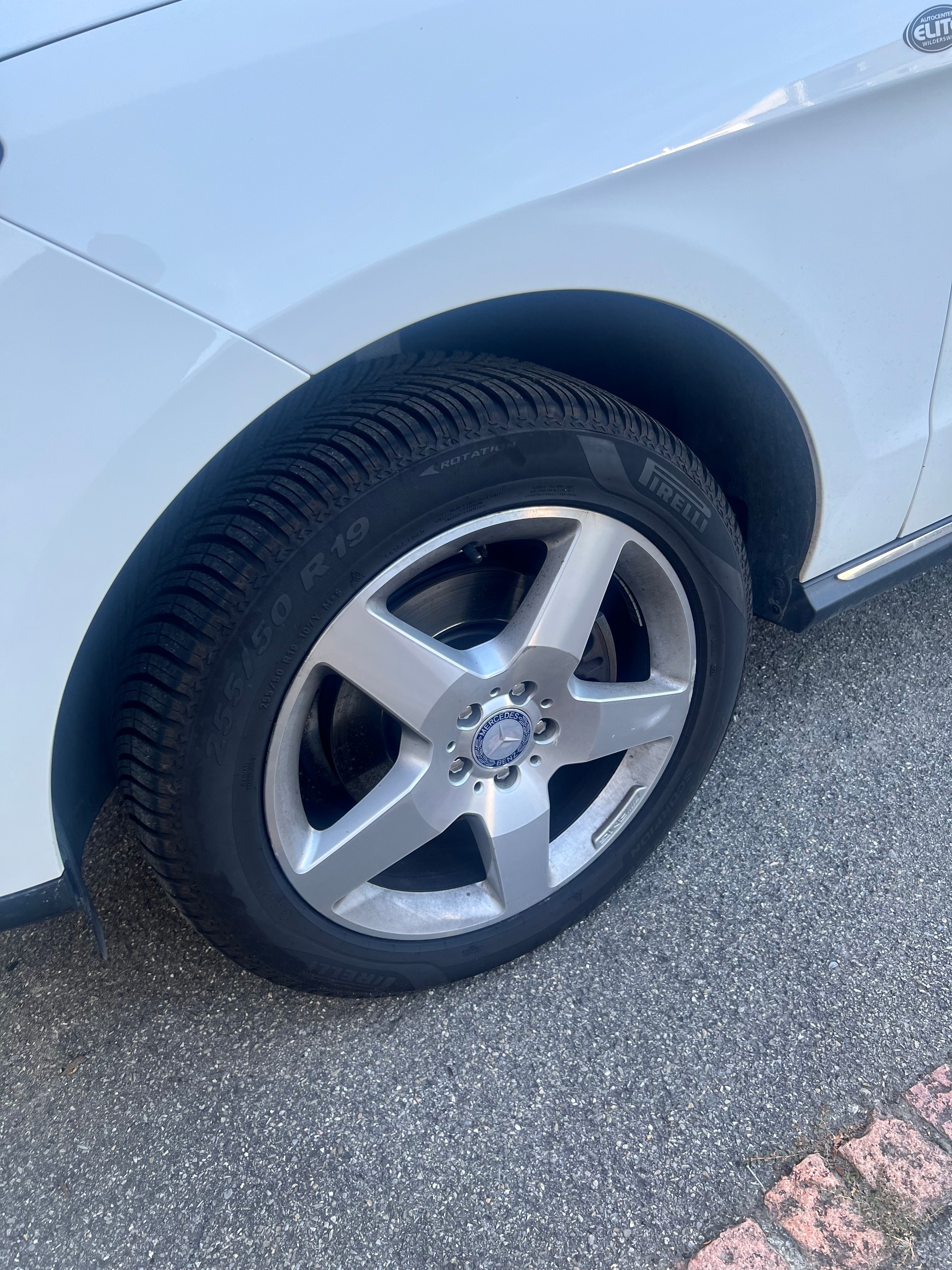 MERCEDES-BENZ ML 350 CDI BlueTec-image-4