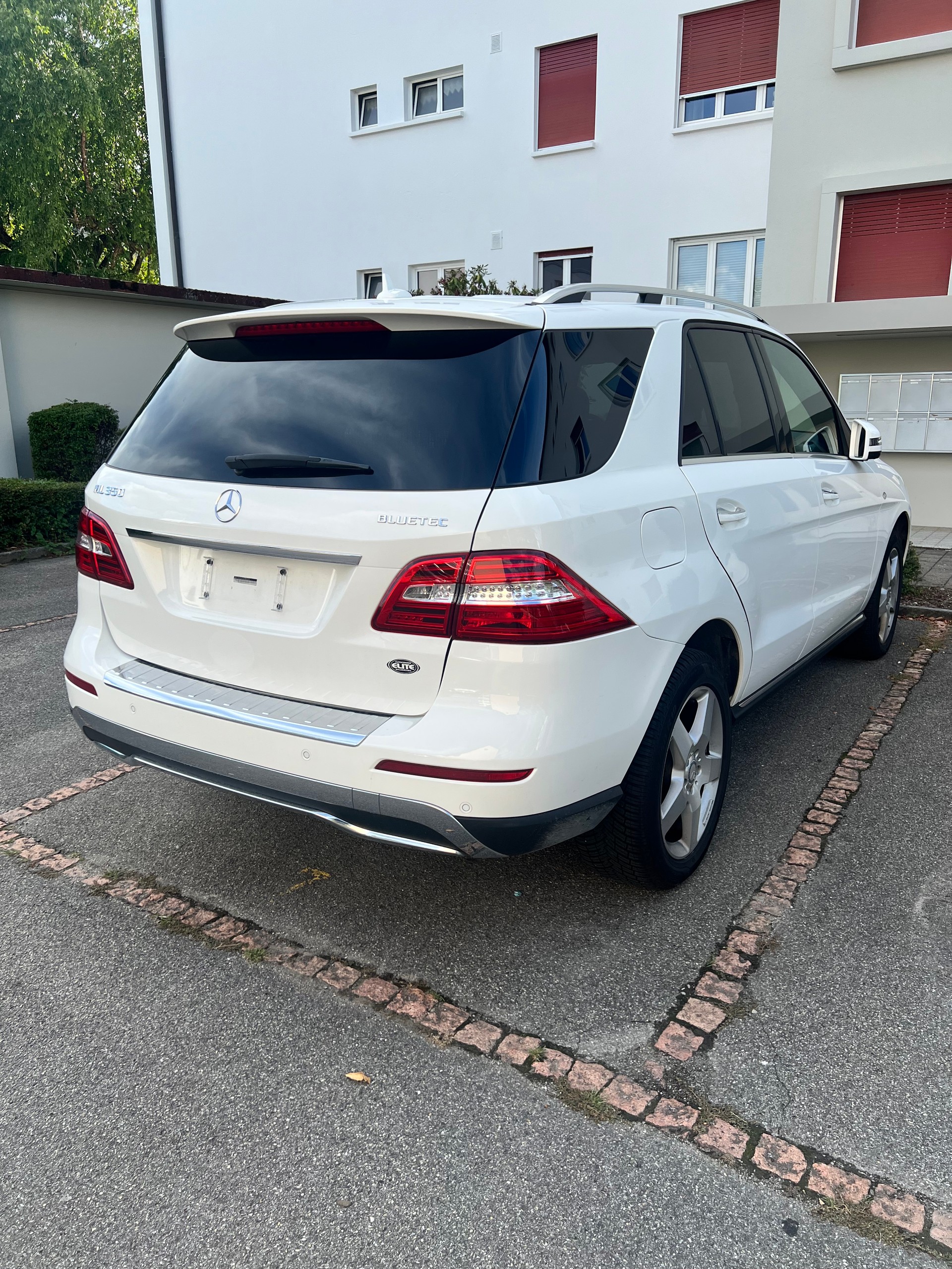 MERCEDES-BENZ ML 350 CDI BlueTec-image-1