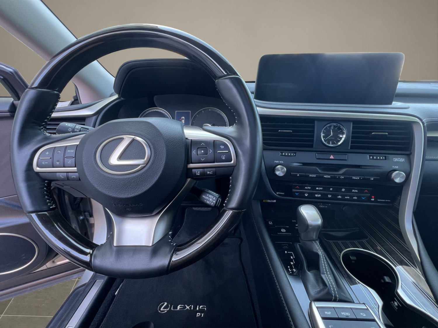 LEXUS RX 450h Excellence-image-9