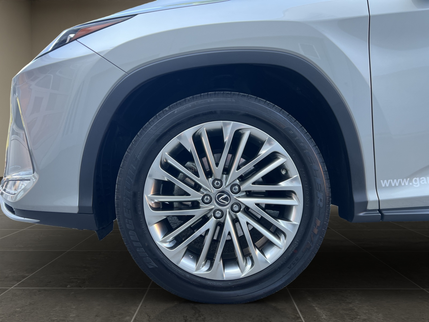 LEXUS RX 450h Excellence-image-21