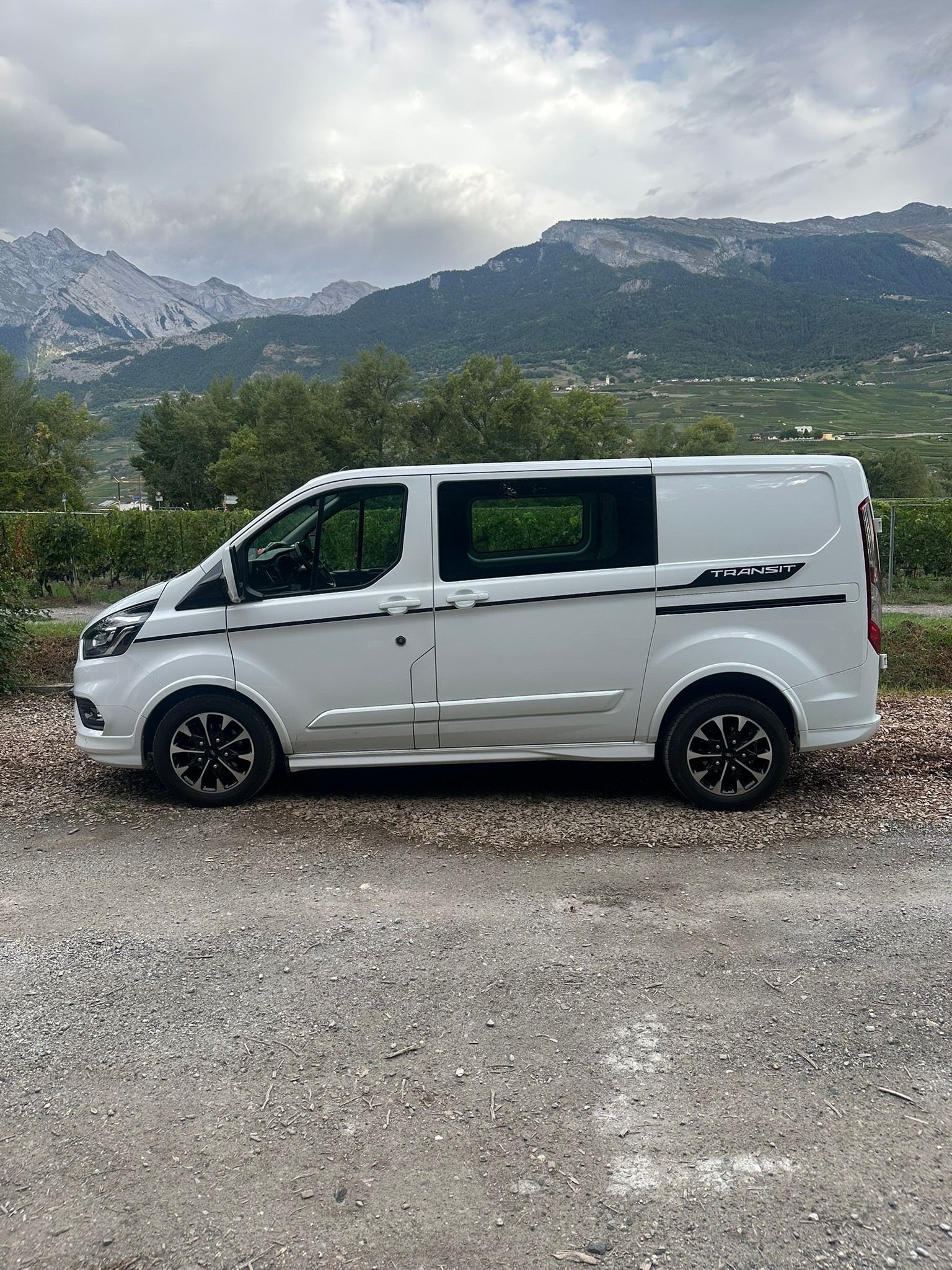 FORD 2.0 TDCi 185 Trend-image-2