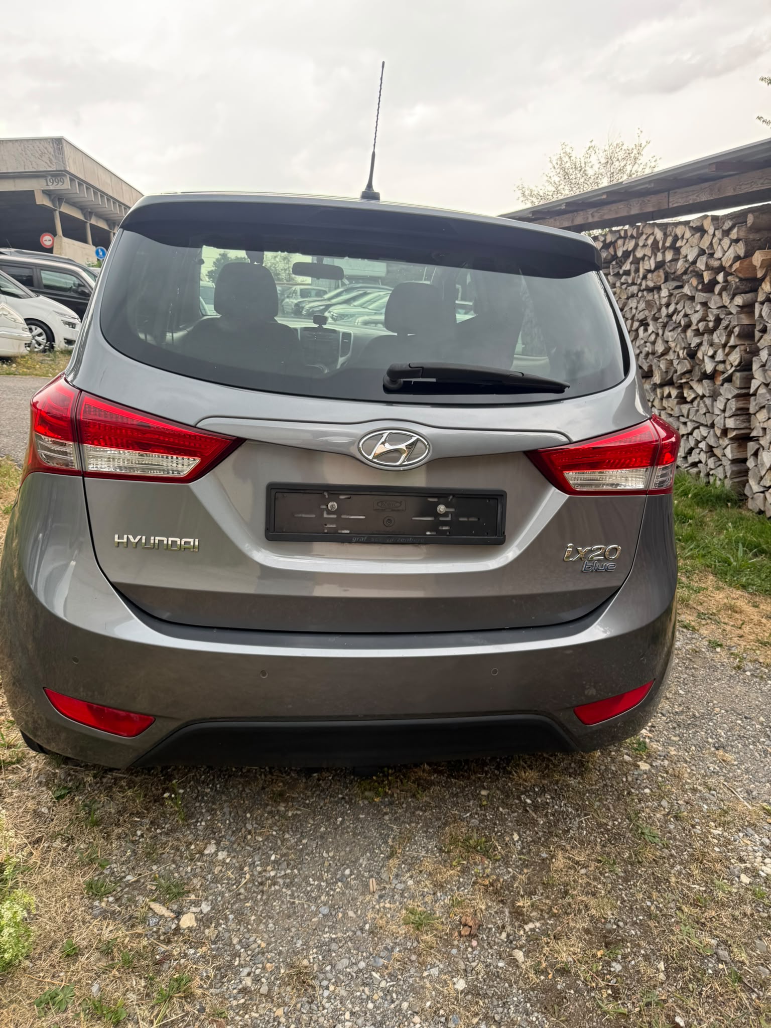 HYUNDAI iX20 1.6 Premium-image-3