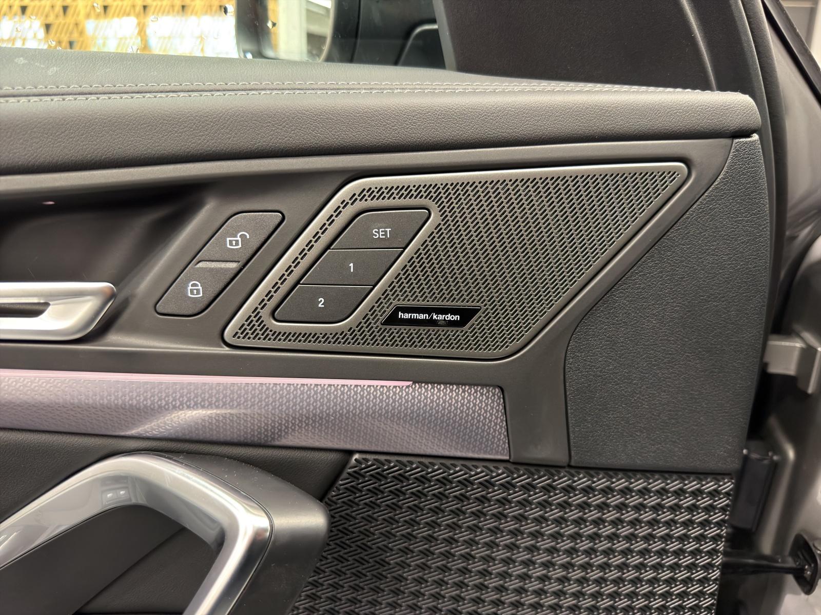 BMW X1 U11 20d xDrive paddles-image-20