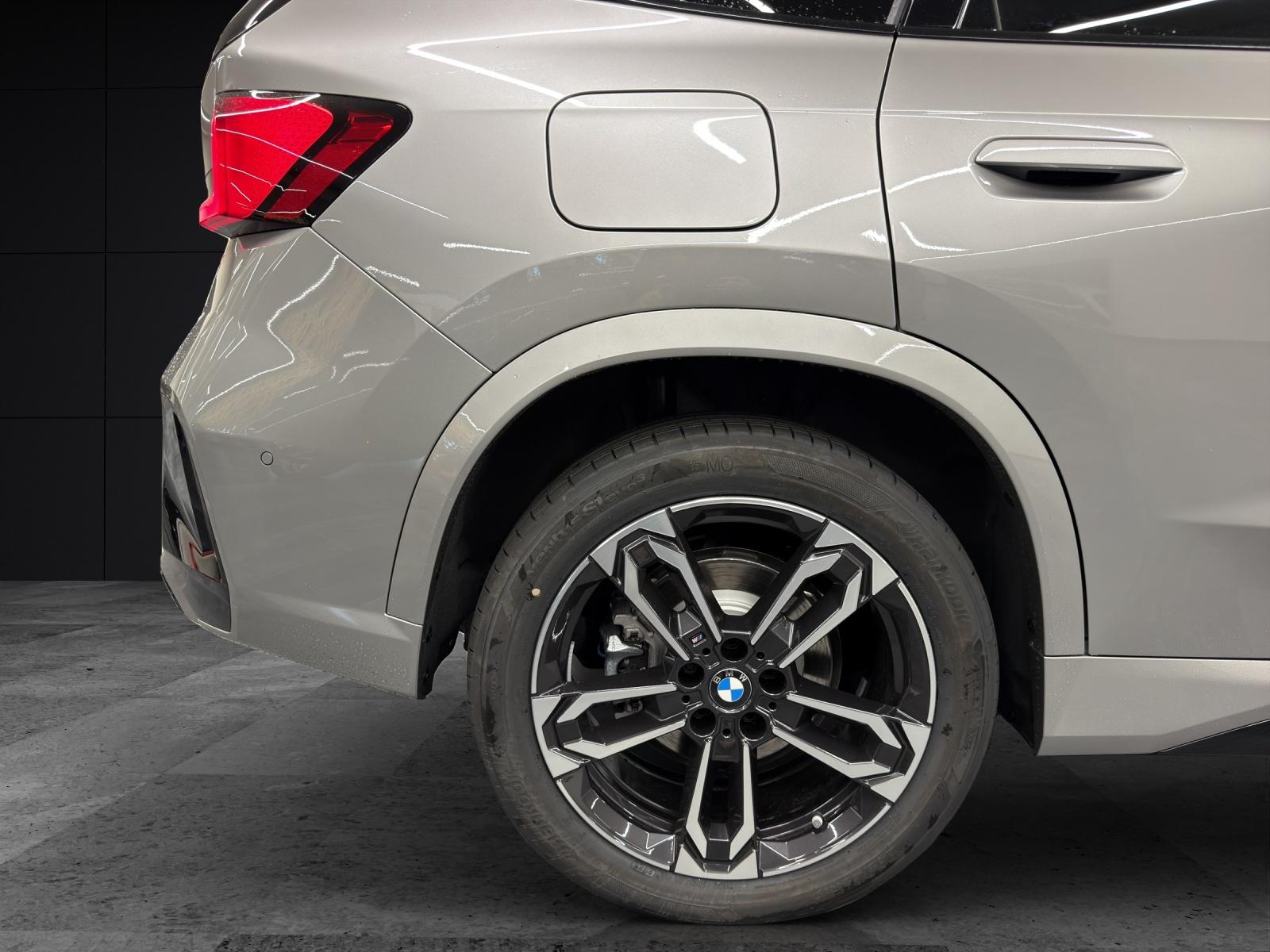 BMW X1 U11 20d xDrive paddles-image-19
