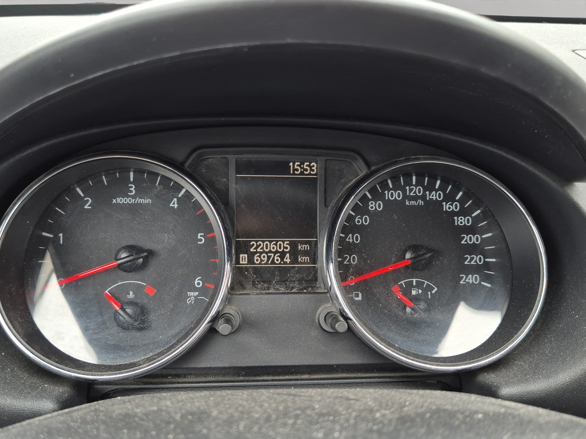 NISSAN QASHQAI 130 DSI-image-7