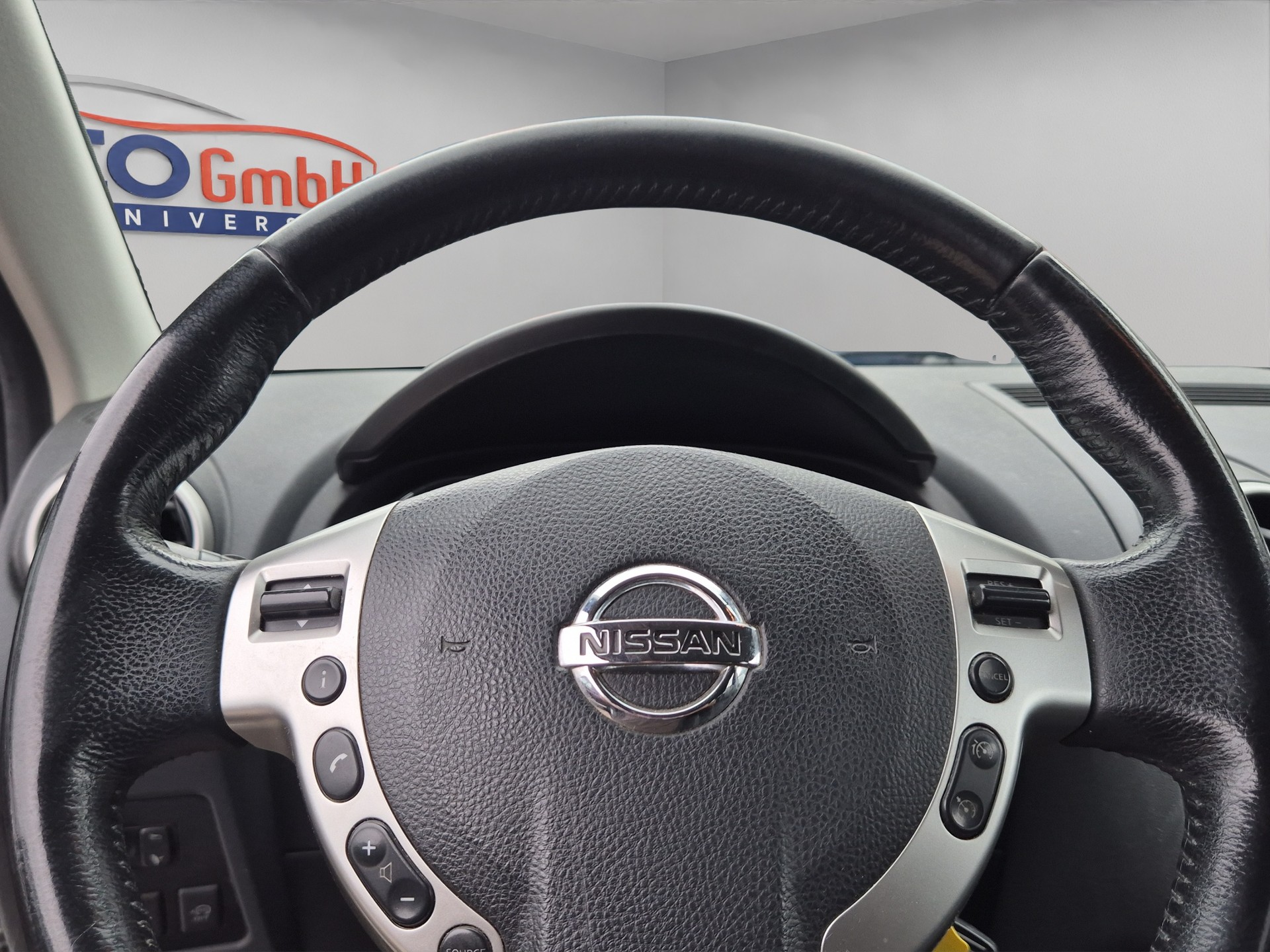 NISSAN QASHQAI 130 DSI-image-11
