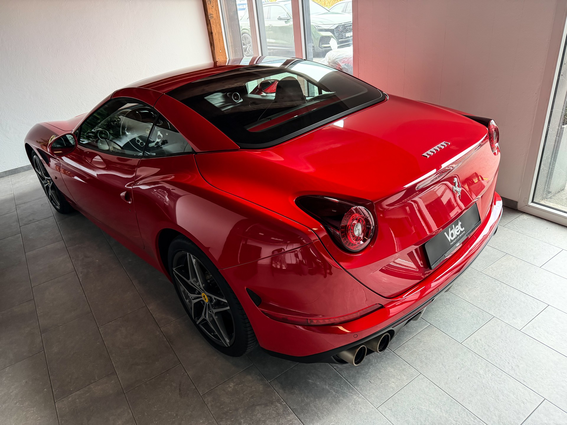 FERRARI California 3.9 V8 T-image-8