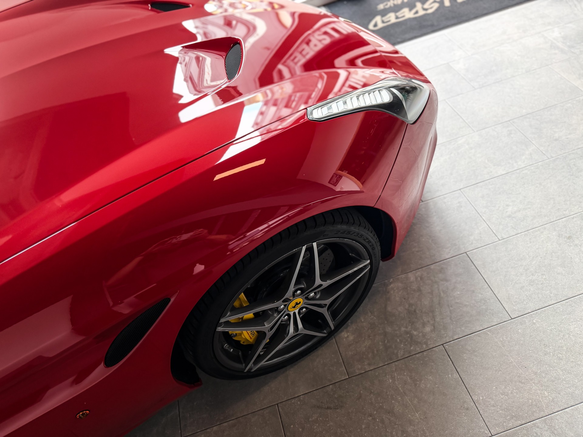 FERRARI California 3.9 V8 T-image-3