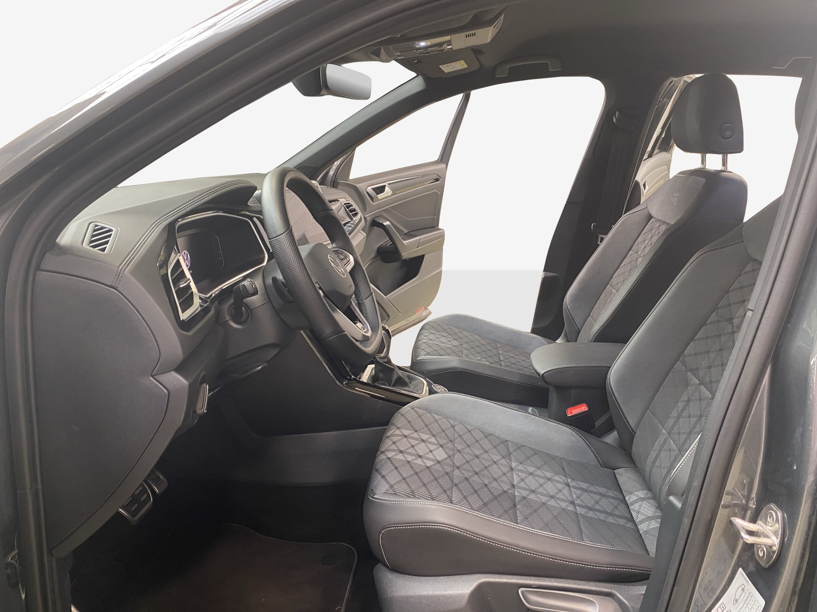 VW T-Roc 2.0 TSI R-Line DSG 4Motion-image-7