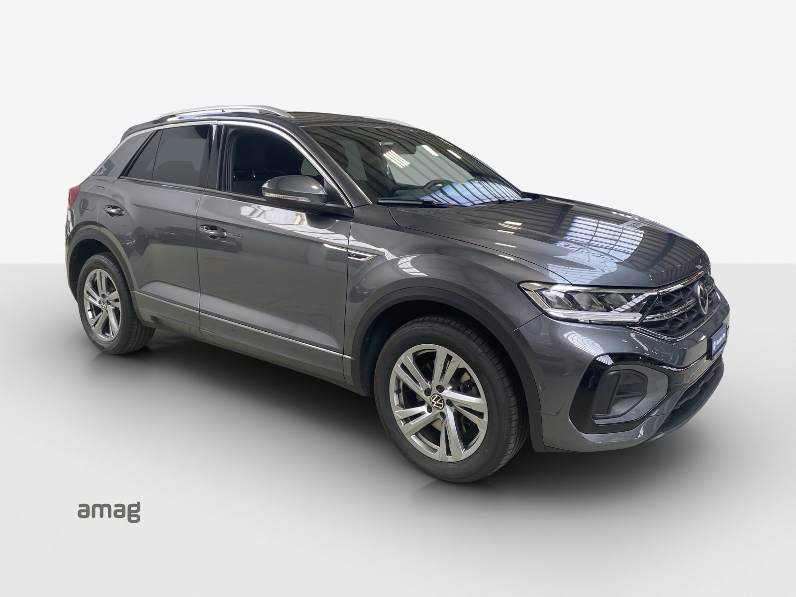 VW T-Roc 2.0 TSI R-Line DSG 4Motion-image-5