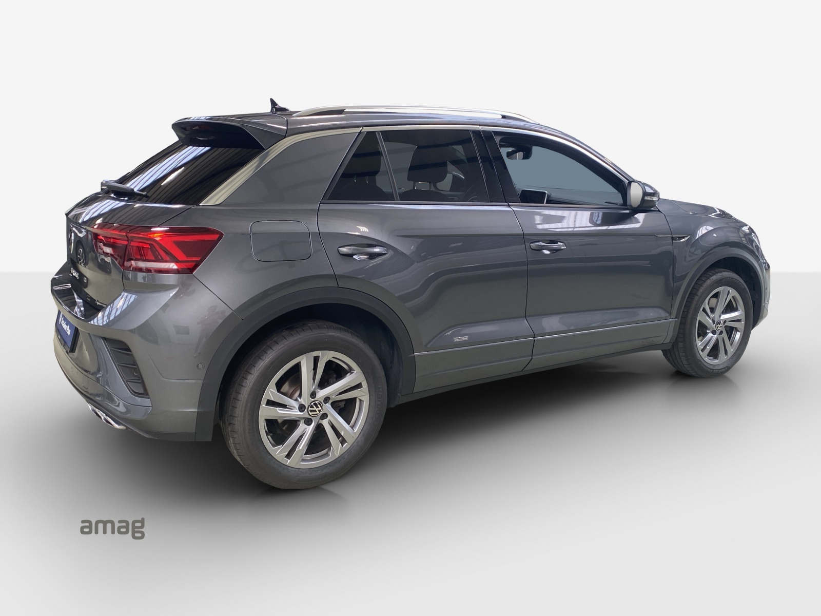 VW T-Roc 2.0 TSI R-Line DSG 4Motion-image-4