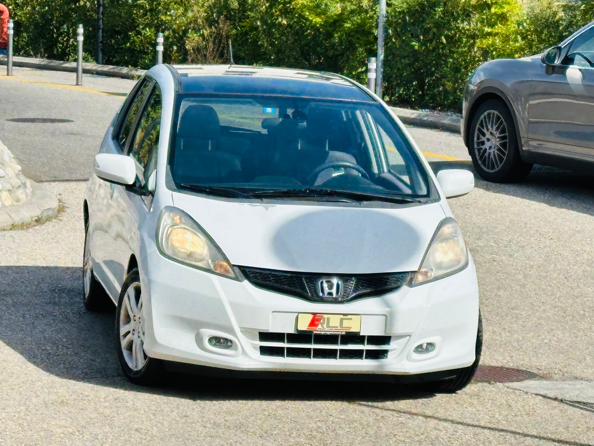 HONDA Jazz 1.4i ELEGENCE CVT-image-1