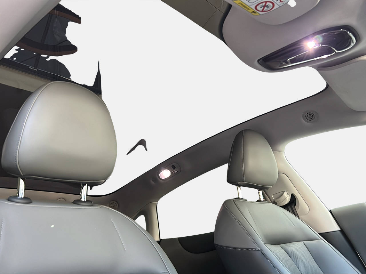 MG IM5 100 kWh Performance 20 4WD-image-8